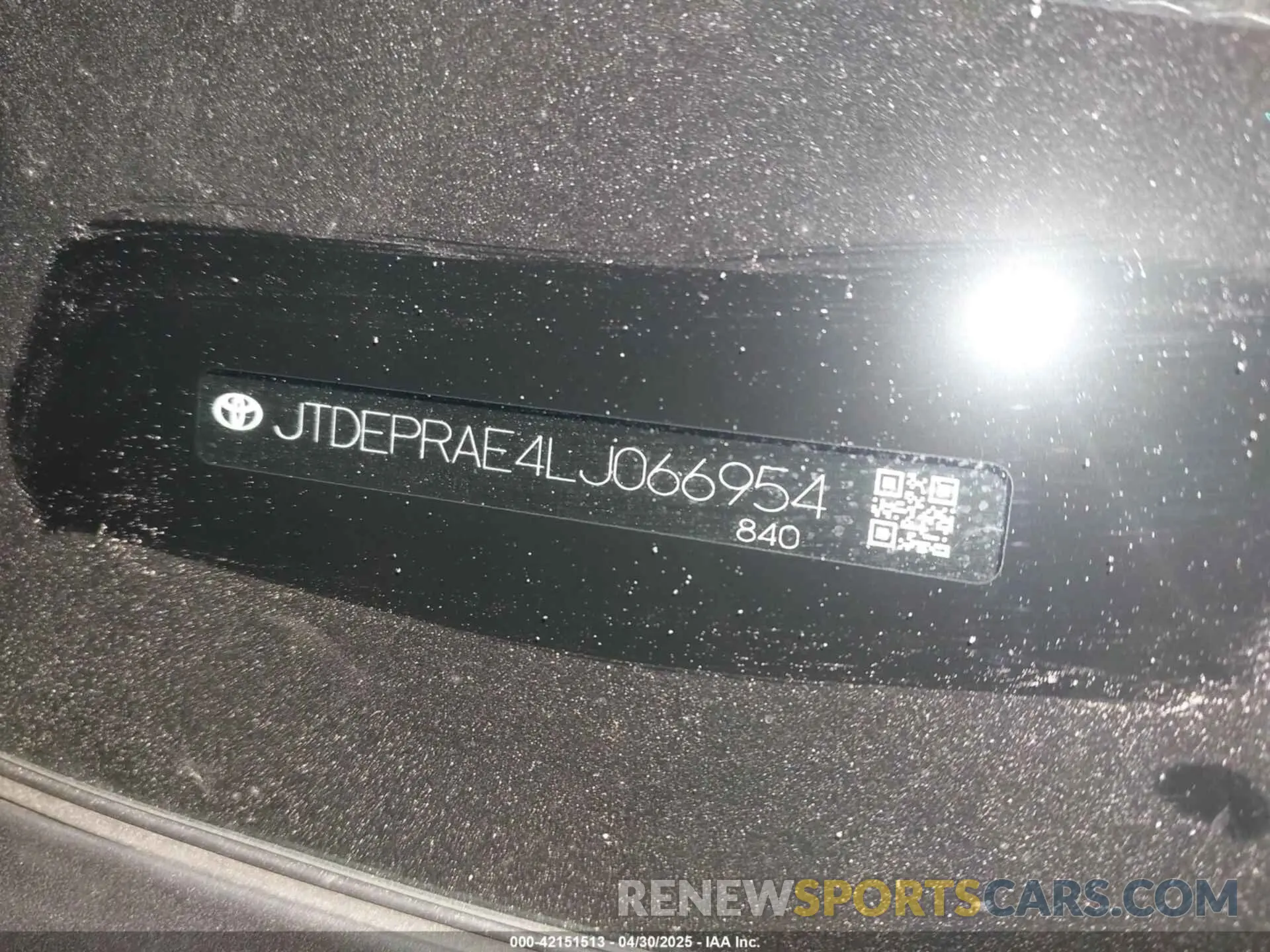 9 Photograph of a damaged car JTDEPRAE4LJ066954 TOYOTA COROLLA 2020