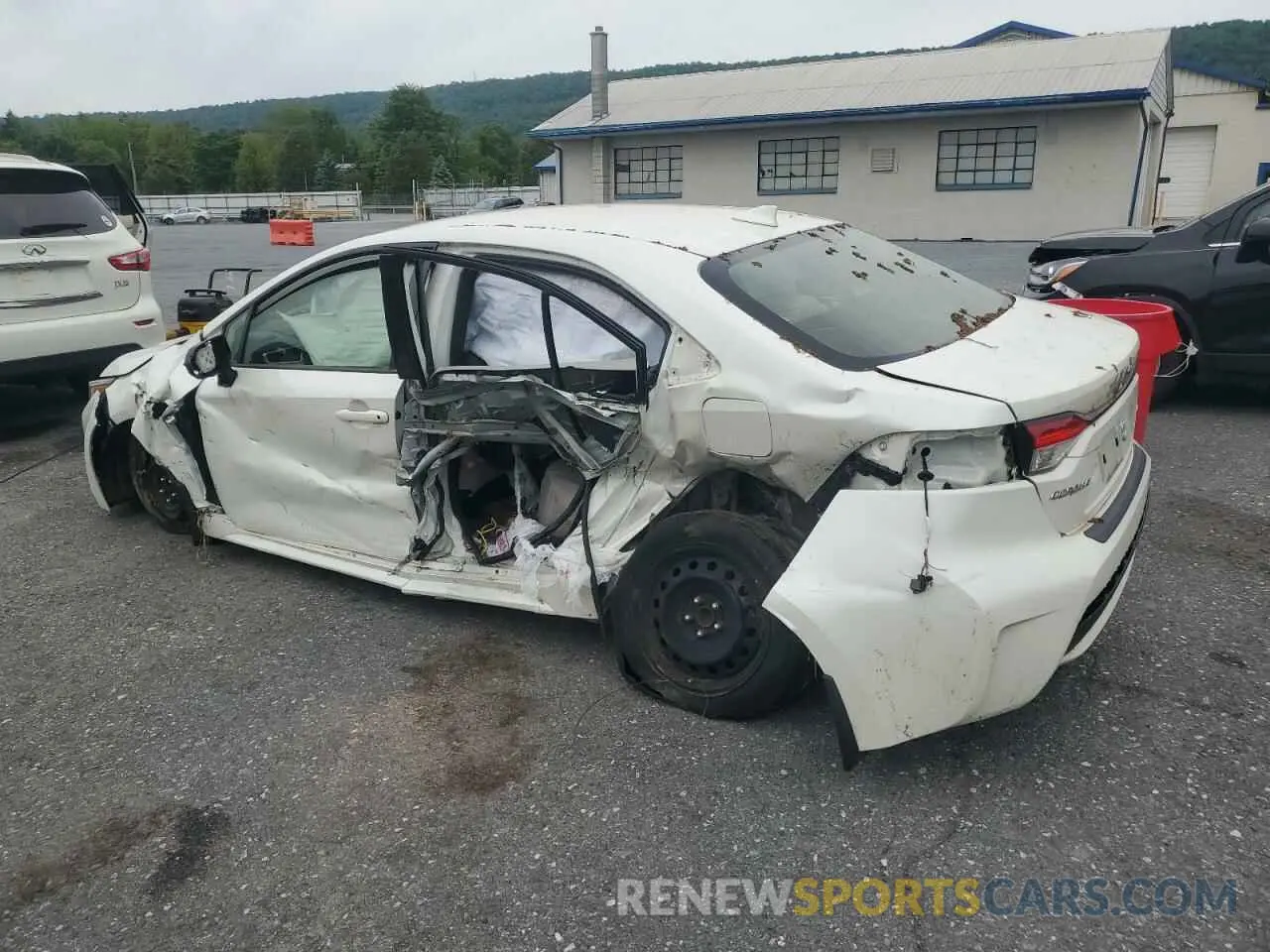 2 Фотография поврежденного автомобиля JTDEPRAE4LJ067960 TOYOTA COROLLA 2020