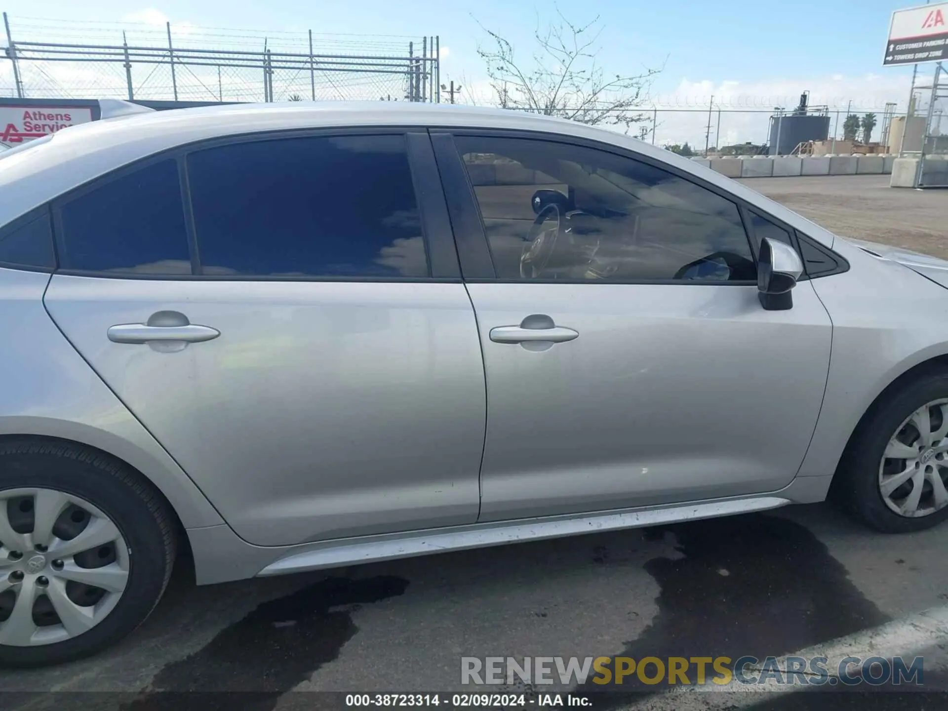 13 Photograph of a damaged car JTDEPRAE4LJ075265 TOYOTA COROLLA 2020