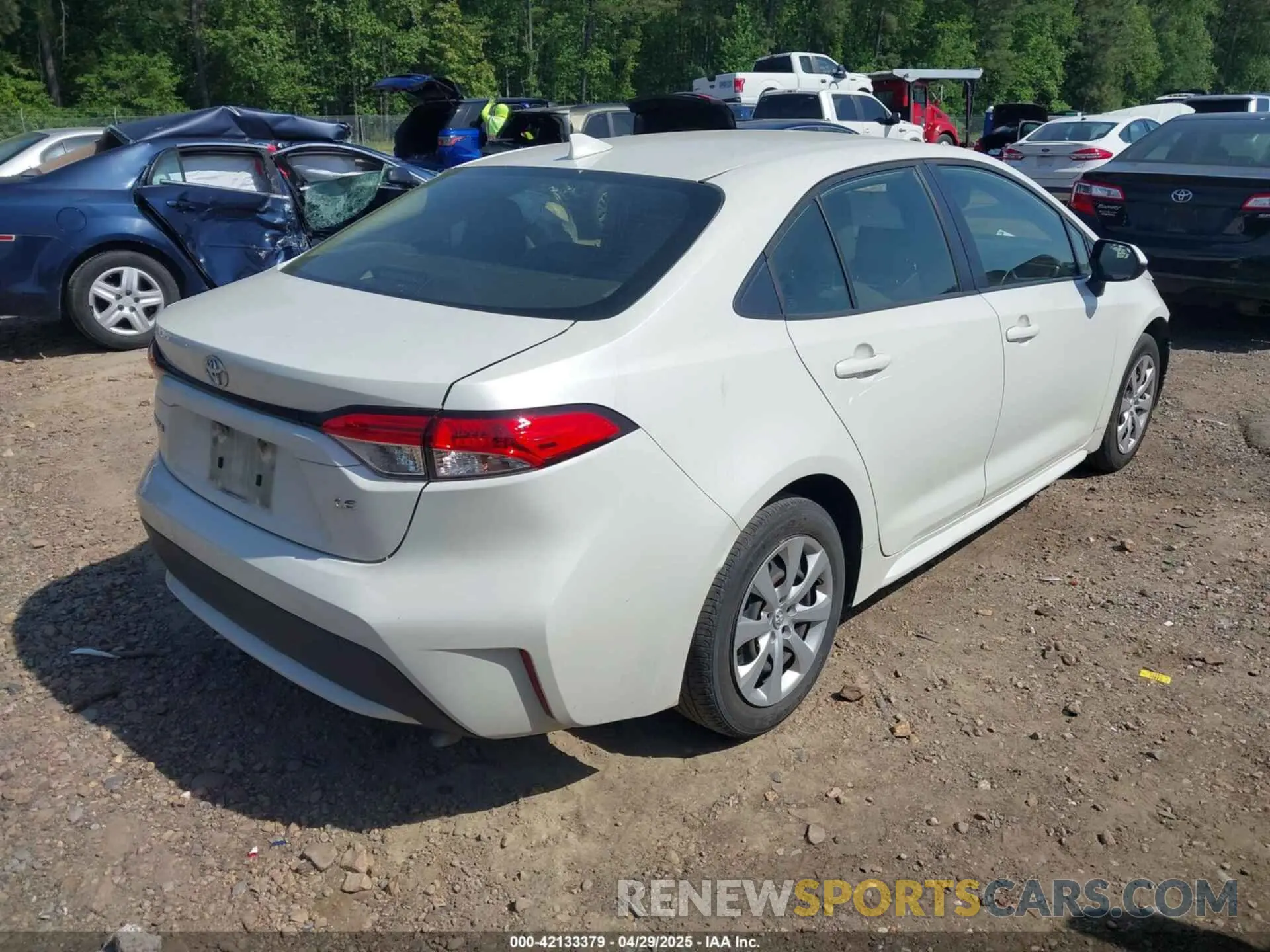 4 Фотография поврежденного автомобиля JTDEPRAE4LJ075914 TOYOTA COROLLA 2020
