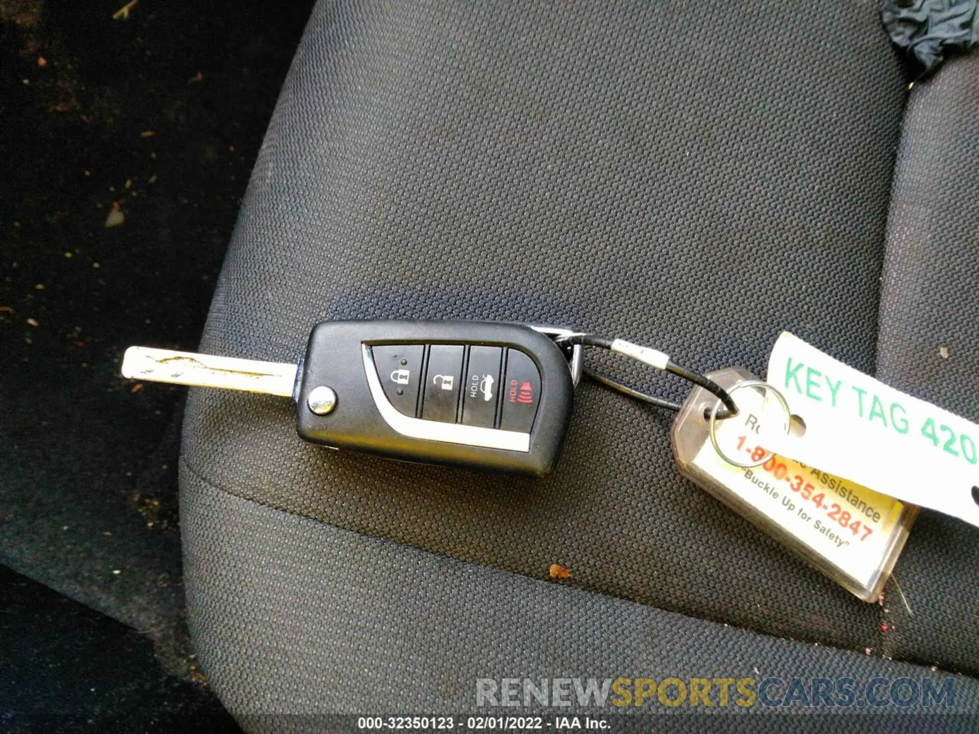 11 Photograph of a damaged car JTDEPRAE4LJ091191 TOYOTA COROLLA 2020
