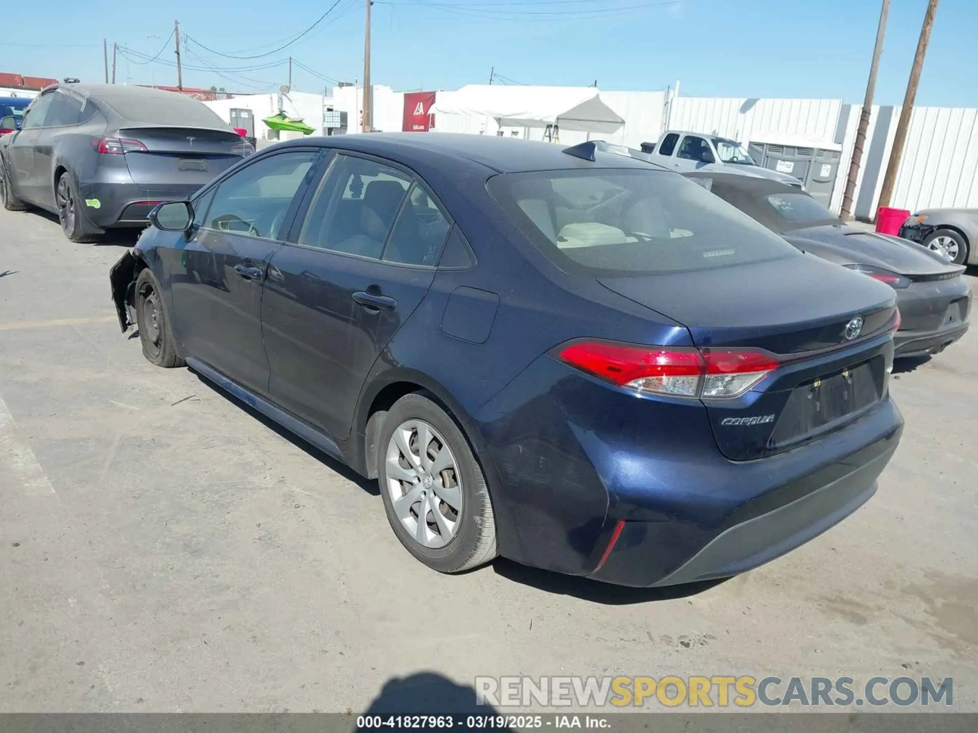 3 Фотография поврежденного автомобиля JTDEPRAE4LJ093104 TOYOTA COROLLA 2020