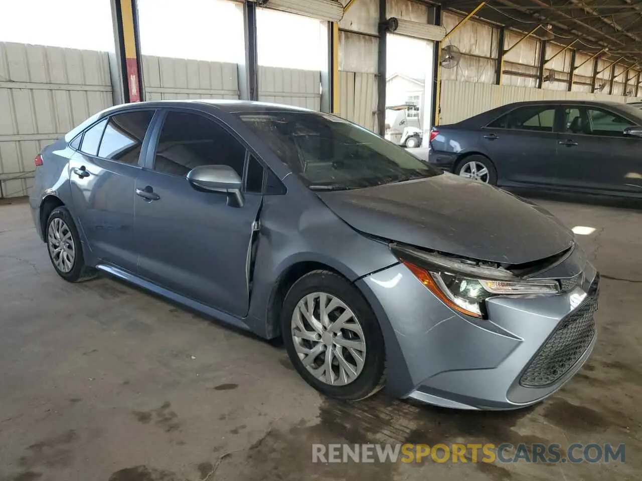 4 Фотография поврежденного автомобиля JTDEPRAE4LJ095645 TOYOTA COROLLA 2020