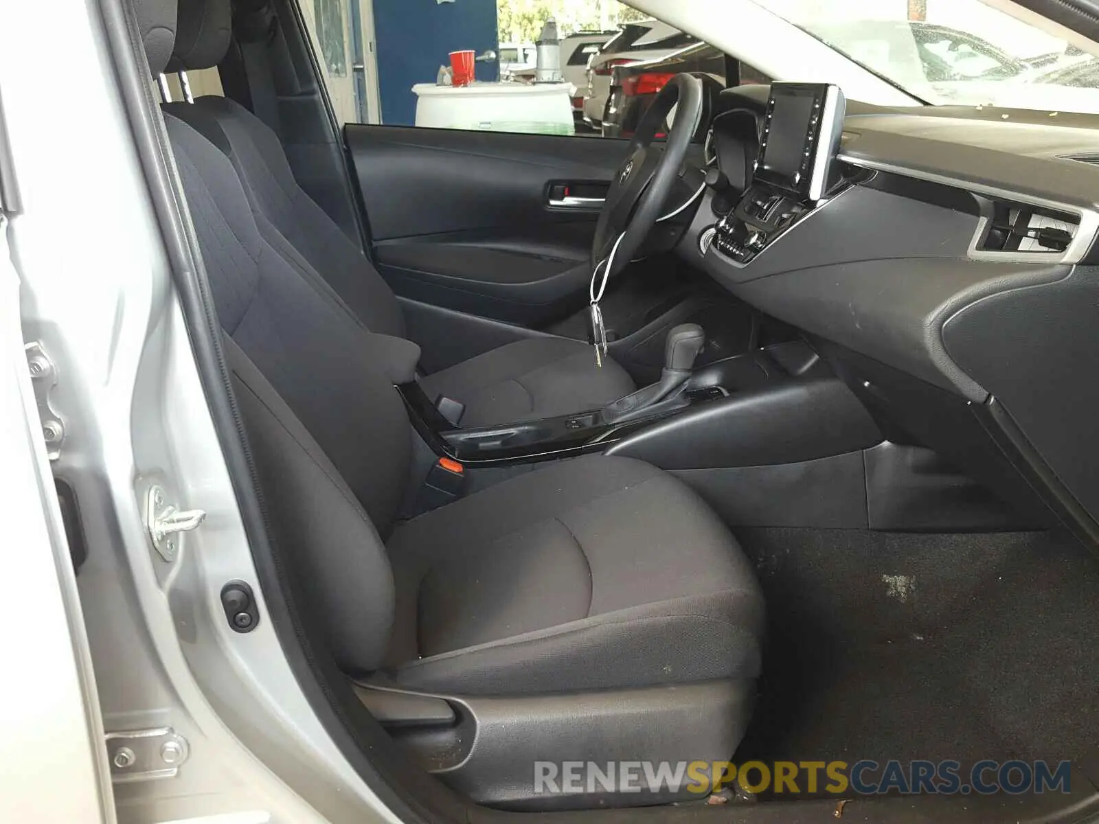 5 Photograph of a damaged car JTDEPRAE4LJ100195 TOYOTA COROLLA 2020