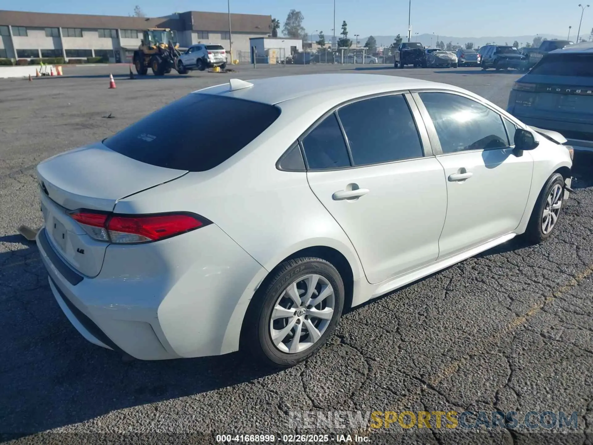 4 Photograph of a damaged car JTDEPRAE4LJ100696 TOYOTA COROLLA 2020