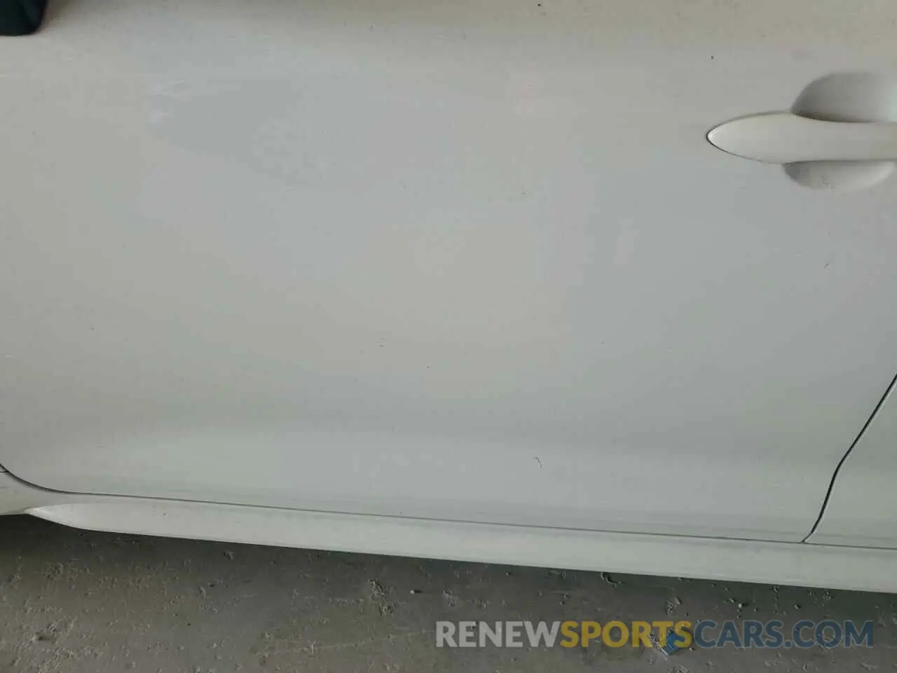 12 Photograph of a damaged car JTDEPRAE4LJ116249 TOYOTA COROLLA 2020