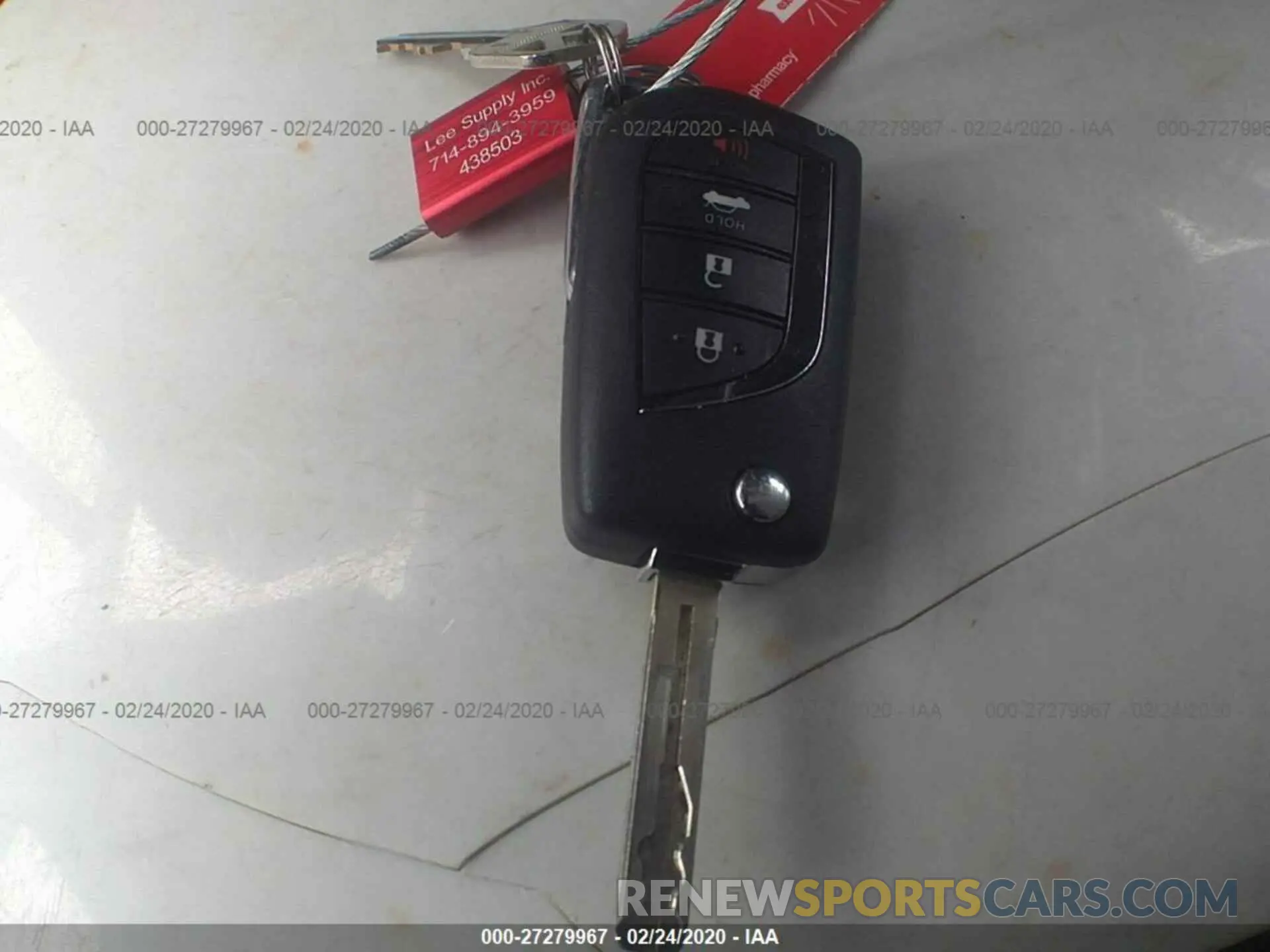 11 Photograph of a damaged car JTDEPRAE5LJ005693 TOYOTA COROLLA 2020