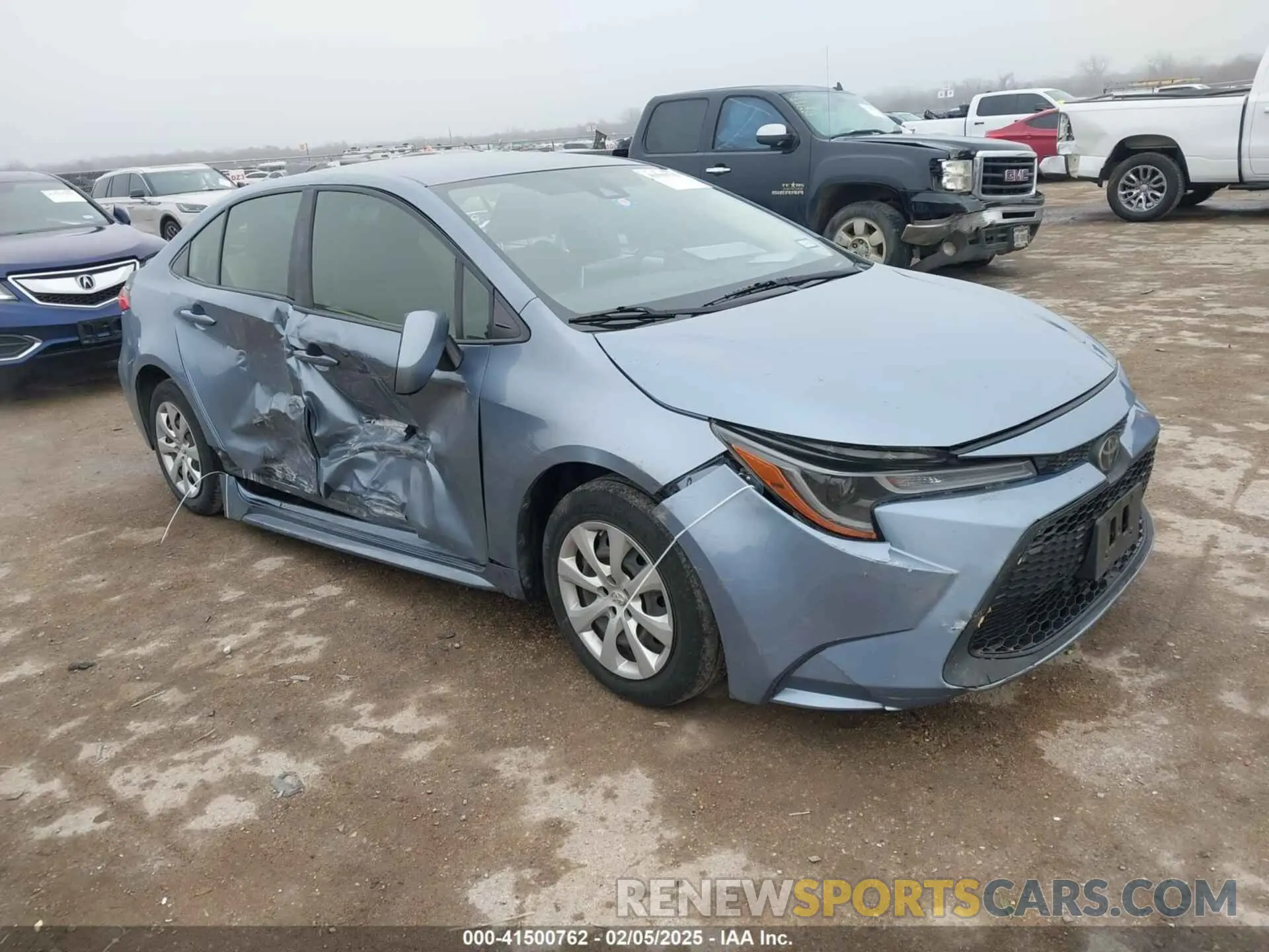 1 Photograph of a damaged car JTDEPRAE5LJ010828 TOYOTA COROLLA 2020