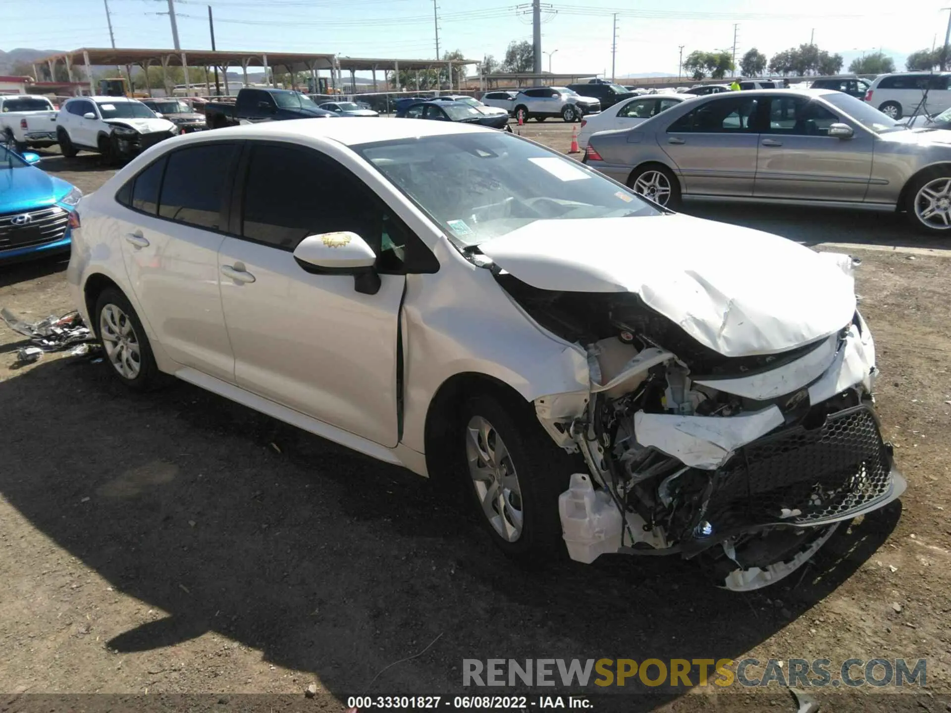1 Photograph of a damaged car JTDEPRAE5LJ014149 TOYOTA COROLLA 2020