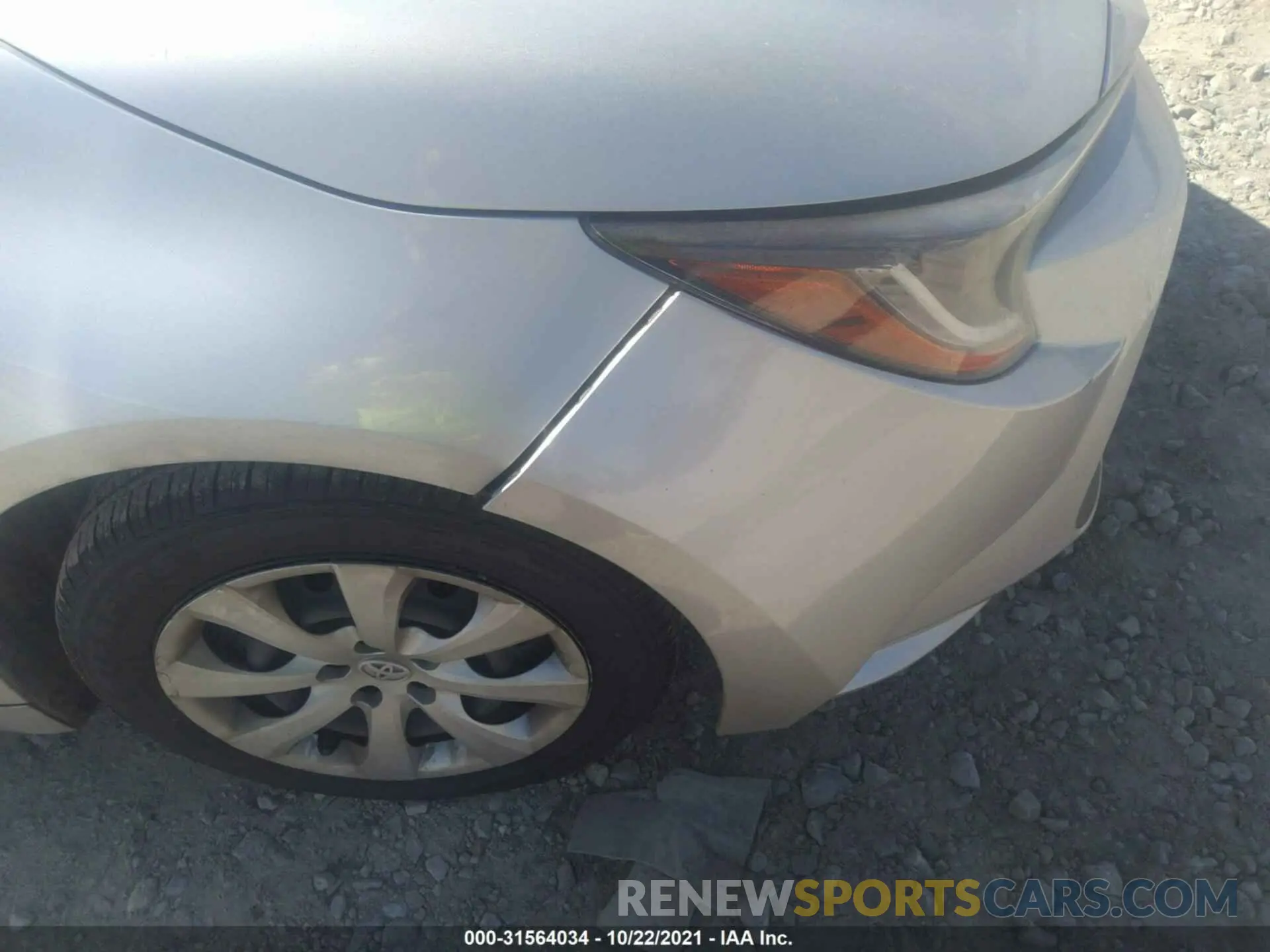 6 Photograph of a damaged car JTDEPRAE5LJ026754 TOYOTA COROLLA 2020
