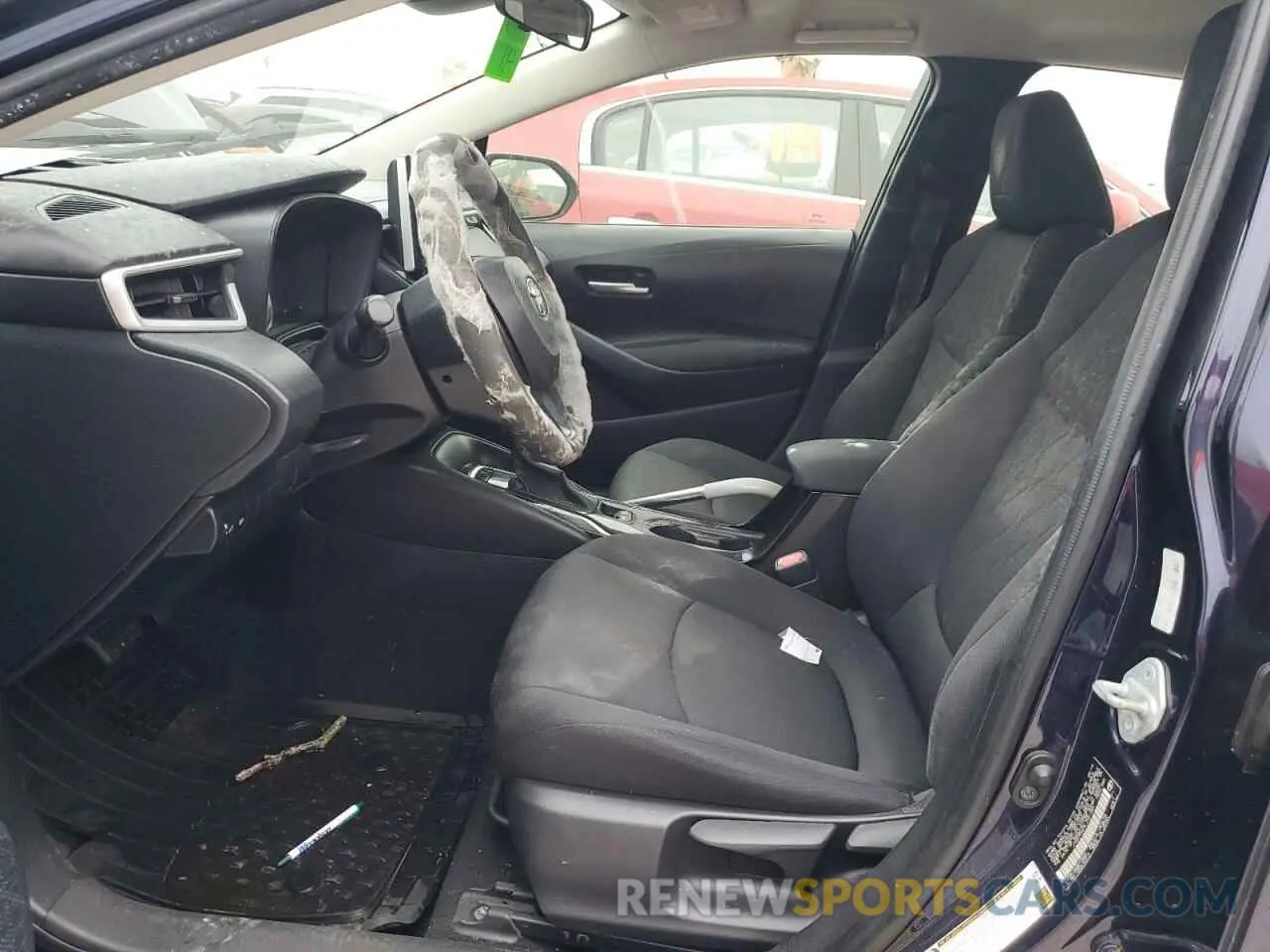 7 Photograph of a damaged car JTDEPRAE5LJ041089 TOYOTA COROLLA 2020