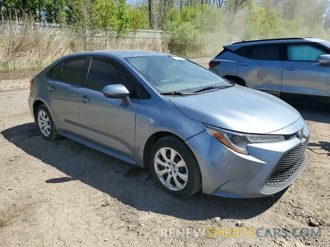 4 Фотография поврежденного автомобиля JTDEPRAE5LJ043361 TOYOTA COROLLA 2020