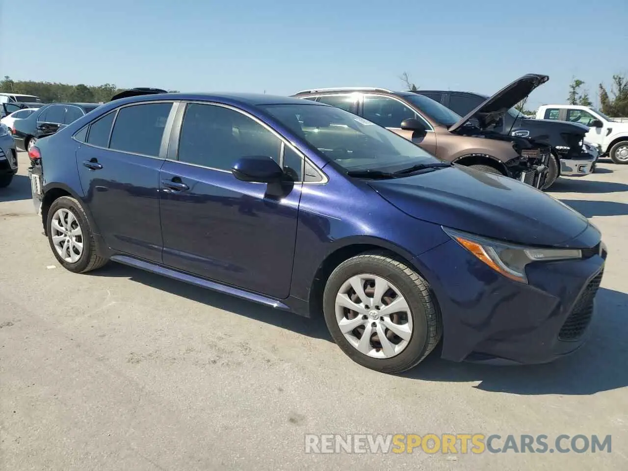 4 Photograph of a damaged car JTDEPRAE5LJ046163 TOYOTA COROLLA 2020