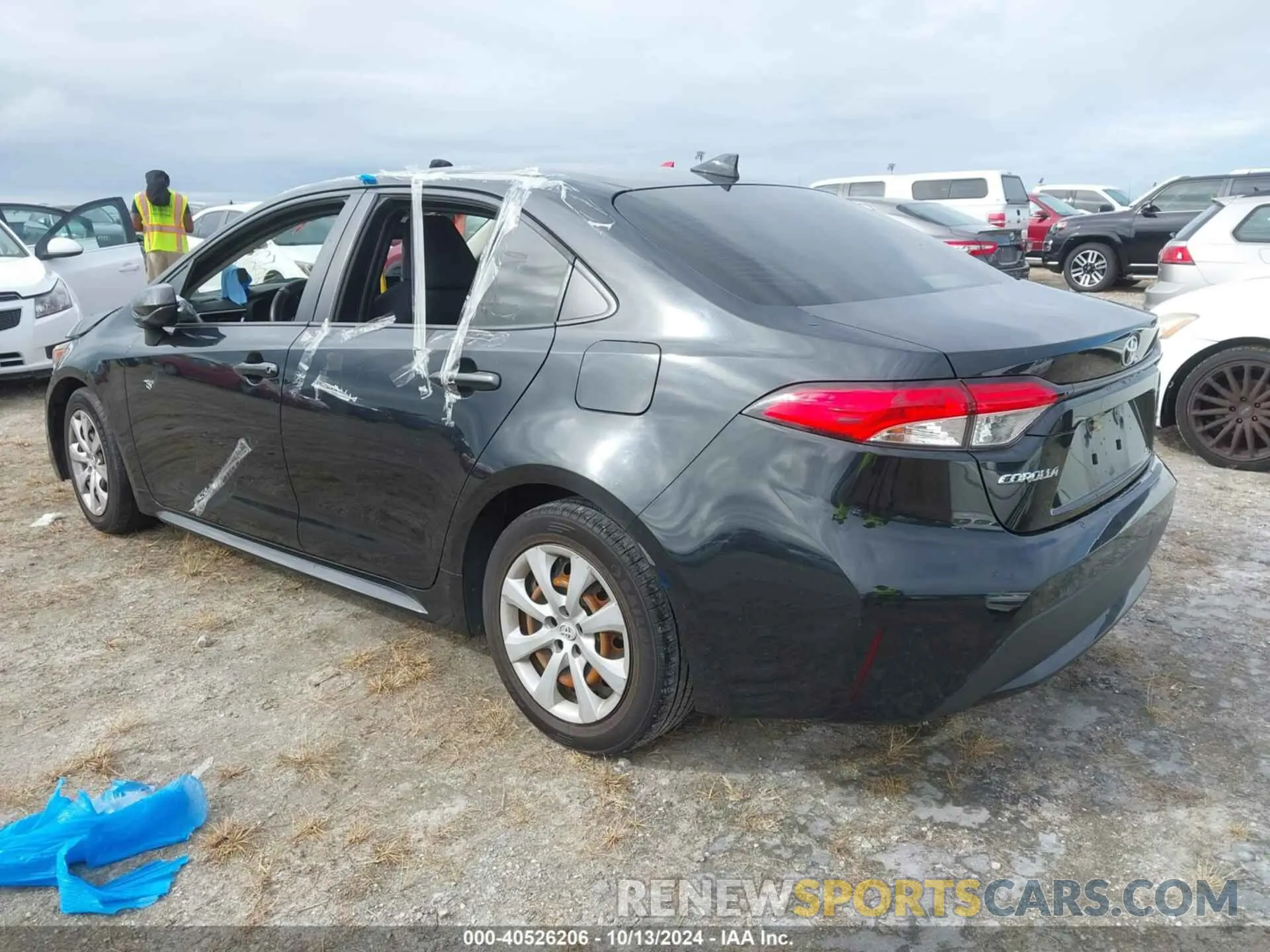 3 Photograph of a damaged car JTDEPRAE5LJ061035 TOYOTA COROLLA 2020