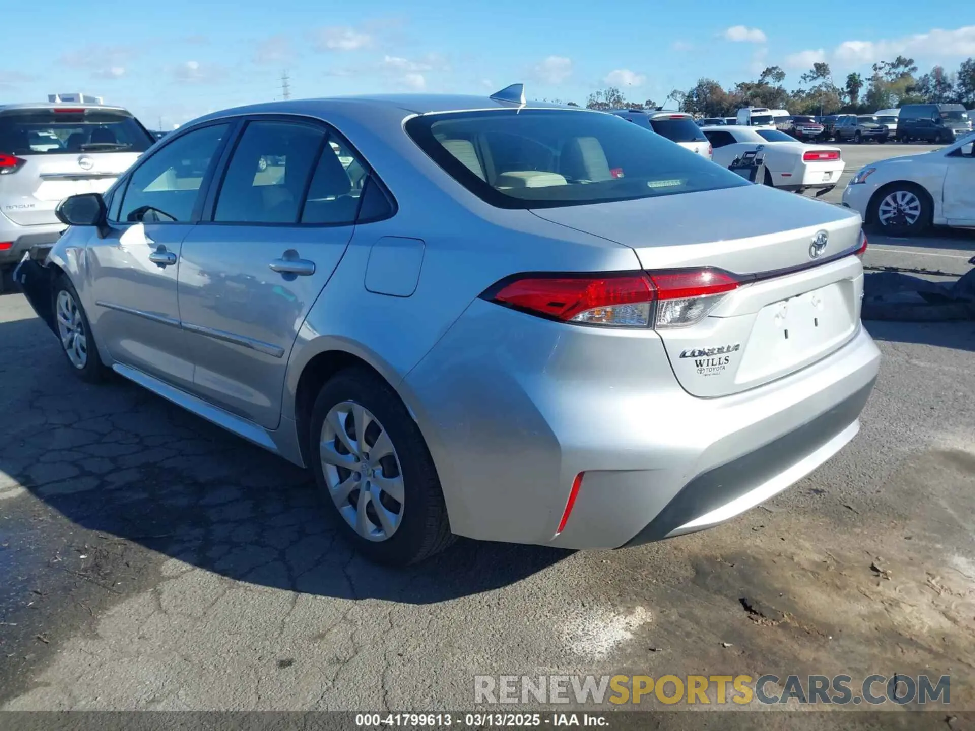 3 Фотография поврежденного автомобиля JTDEPRAE5LJ065182 TOYOTA COROLLA 2020