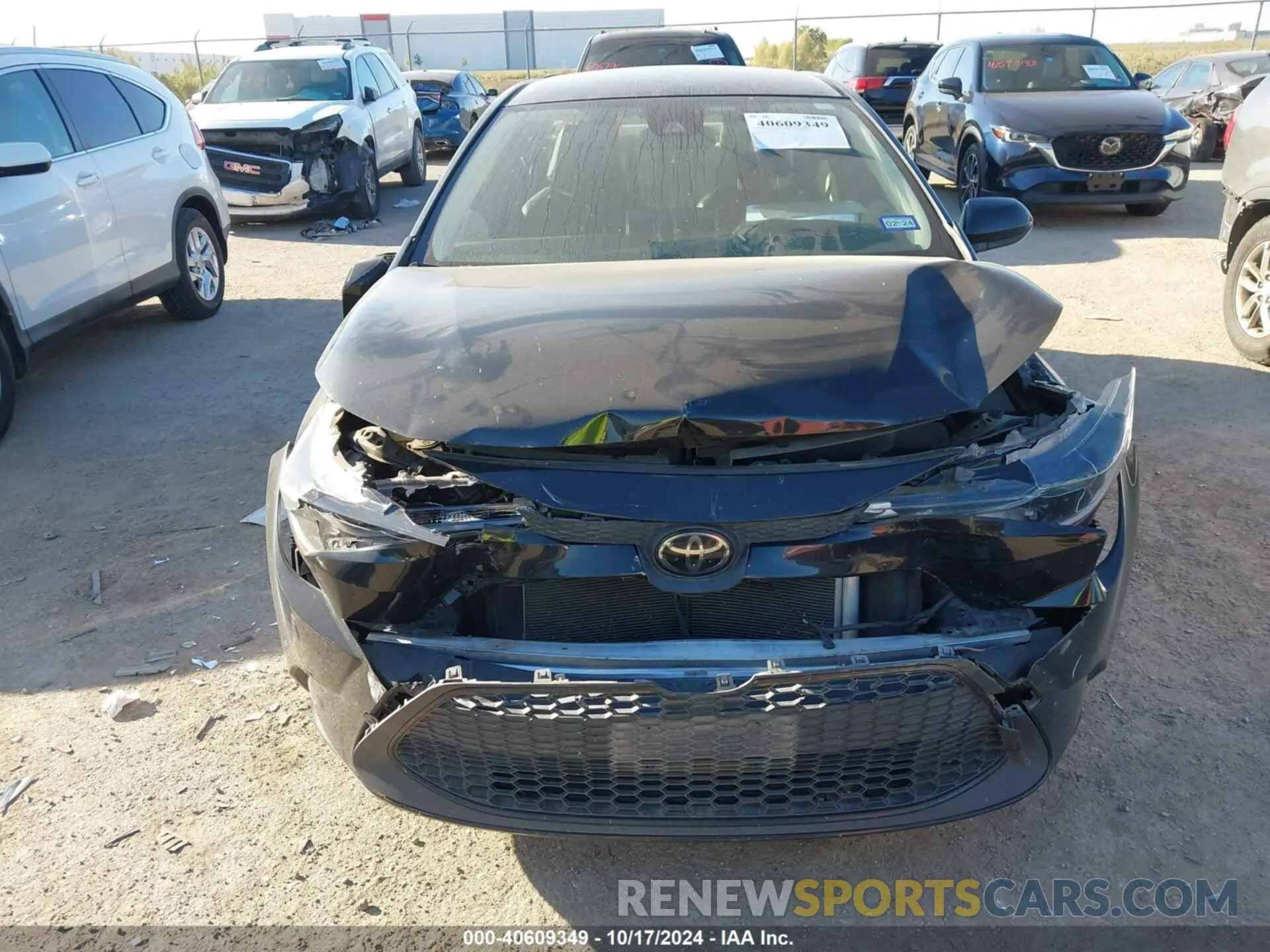 12 Photograph of a damaged car JTDEPRAE5LJ070902 TOYOTA COROLLA 2020