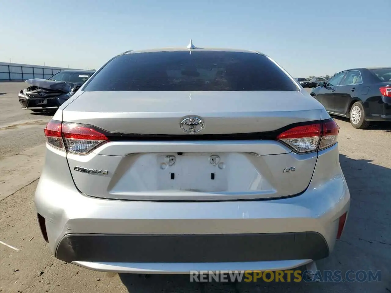 6 Photograph of a damaged car JTDEPRAE5LJ079213 TOYOTA COROLLA 2020