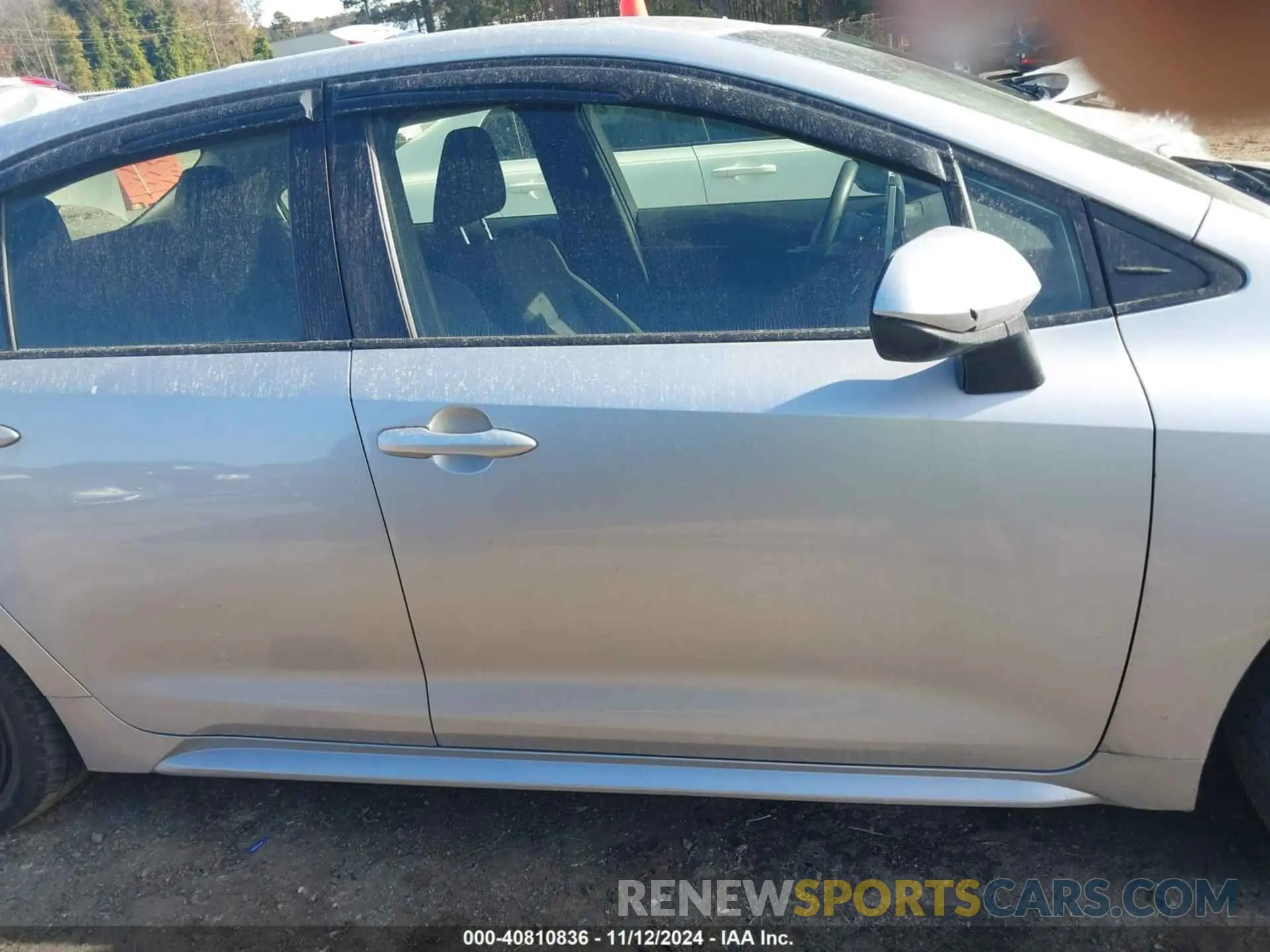 14 Photograph of a damaged car JTDEPRAE5LJ088753 TOYOTA COROLLA 2020
