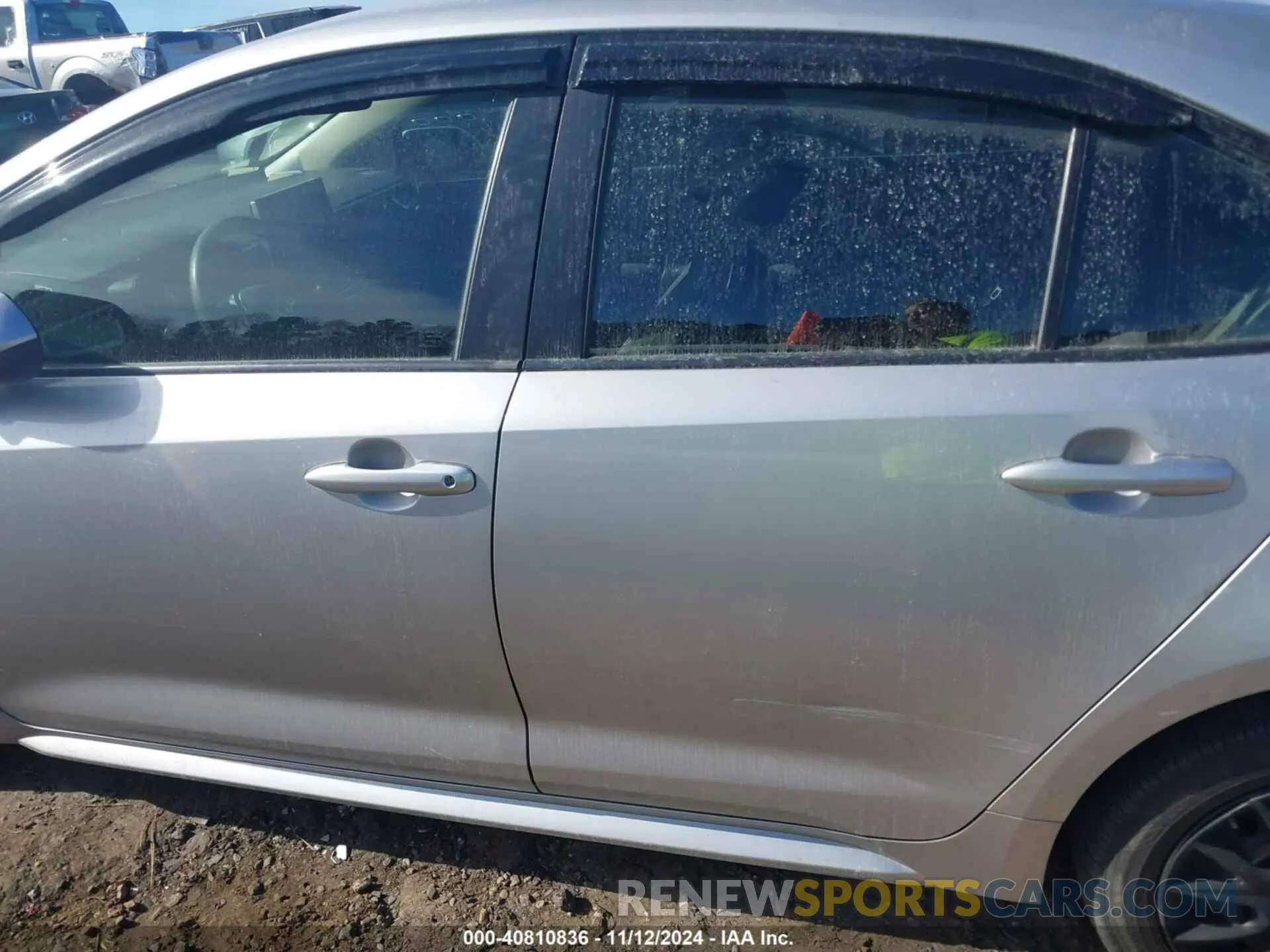 15 Photograph of a damaged car JTDEPRAE5LJ088753 TOYOTA COROLLA 2020