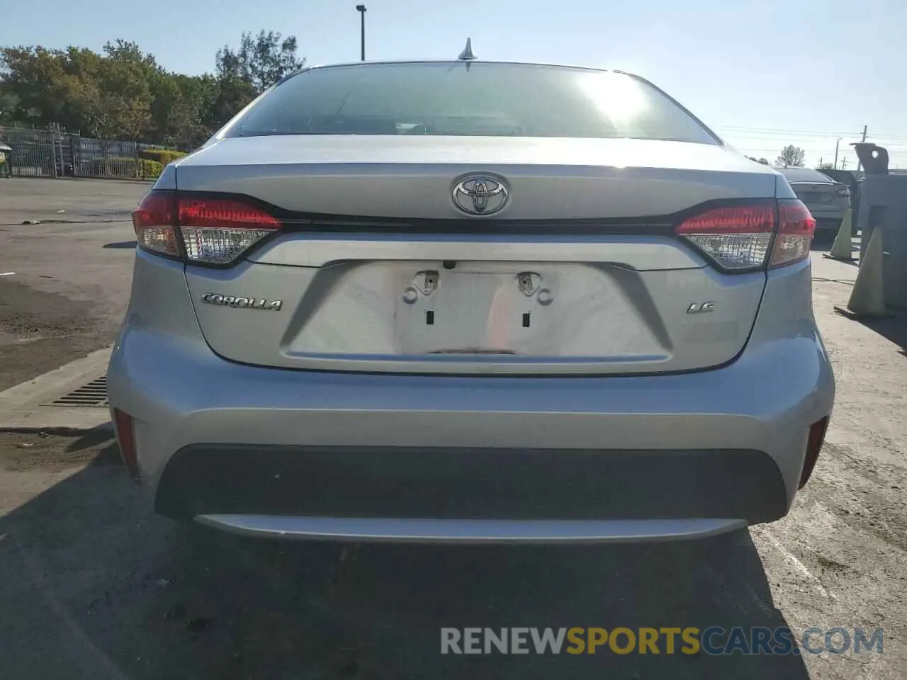 6 Фотография поврежденного автомобиля JTDEPRAE5LJ098182 TOYOTA COROLLA 2020