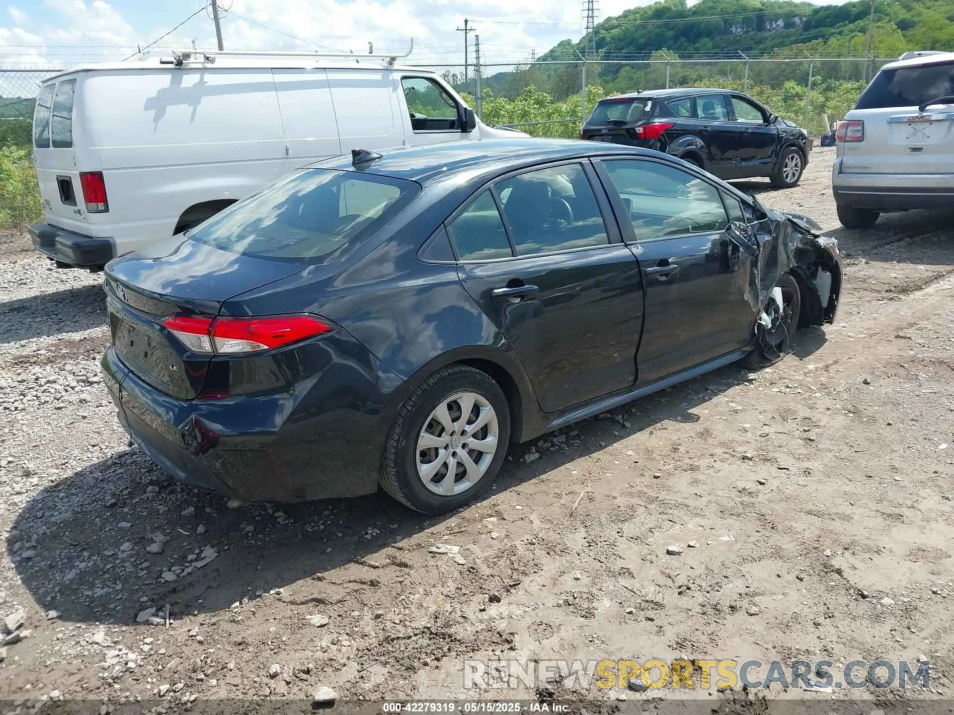 4 Photograph of a damaged car JTDEPRAE5LJ099347 TOYOTA COROLLA 2020