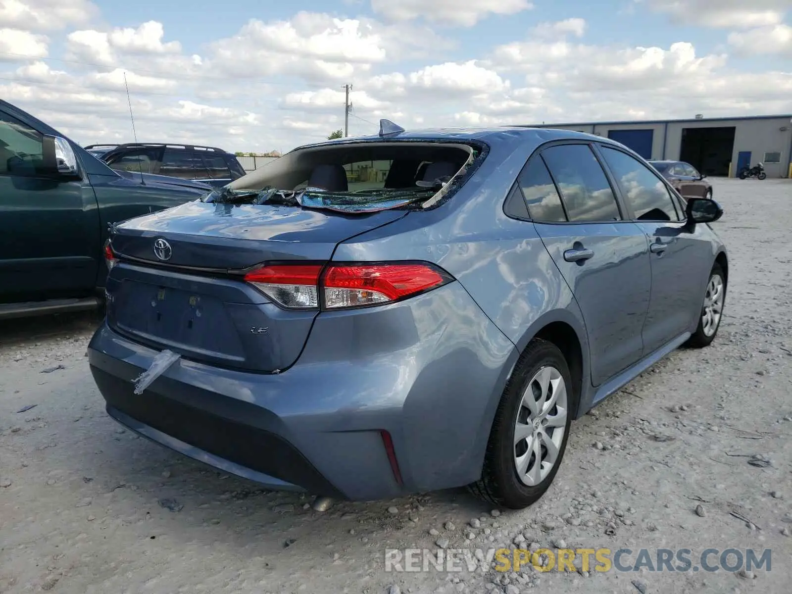 4 Photograph of a damaged car JTDEPRAE5LJ110606 TOYOTA COROLLA 2020