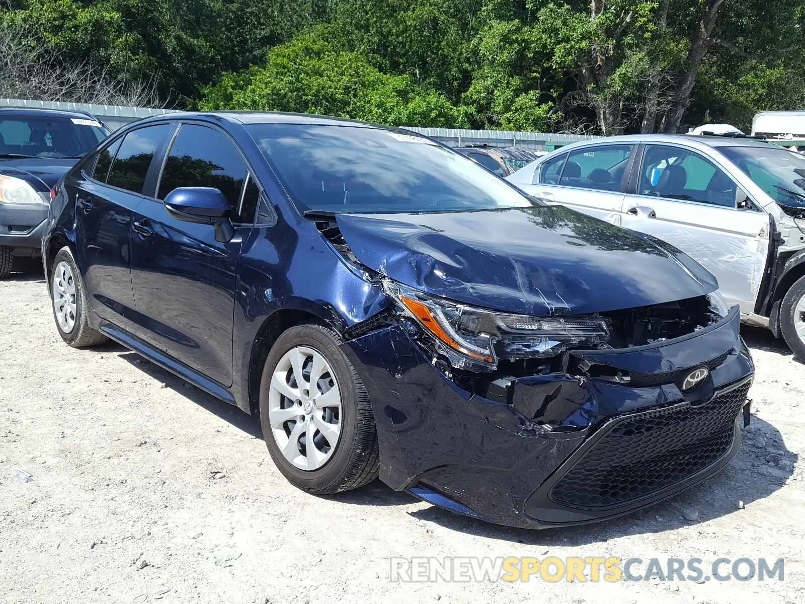 1 Photograph of a damaged car JTDEPRAE6LJ010367 TOYOTA COROLLA 2020