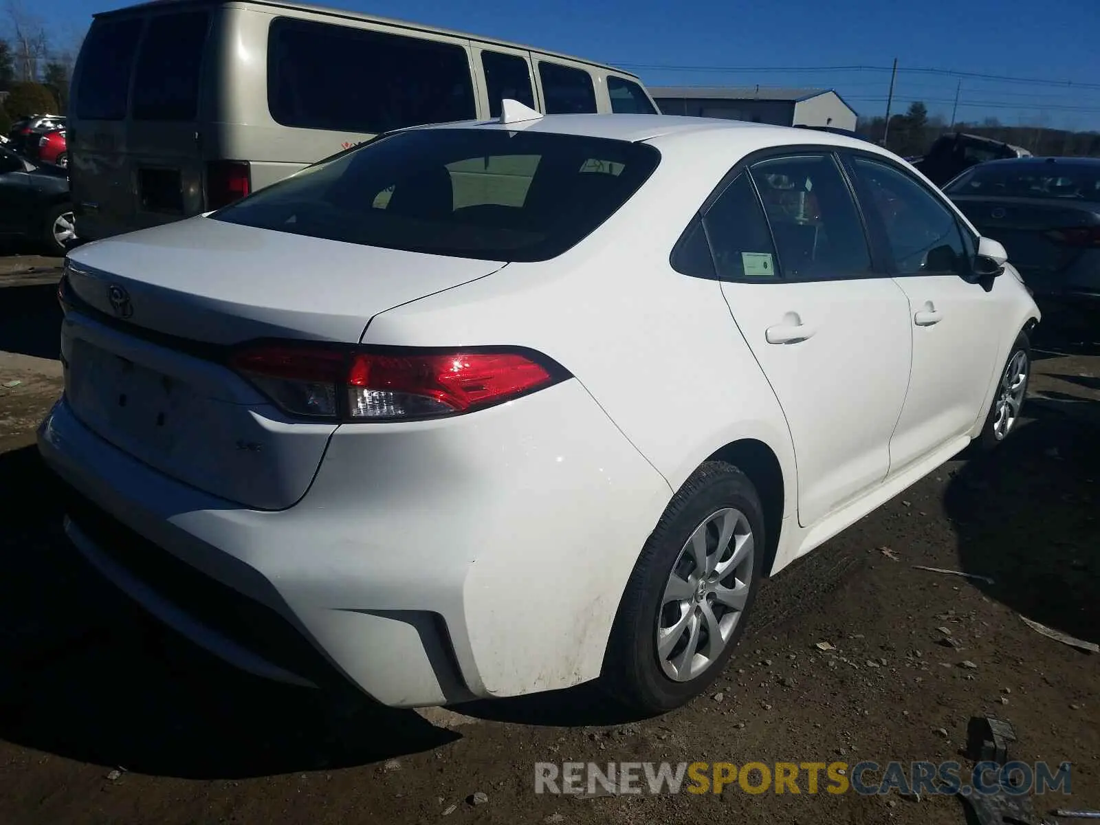 4 Photograph of a damaged car JTDEPRAE6LJ023913 TOYOTA COROLLA 2020