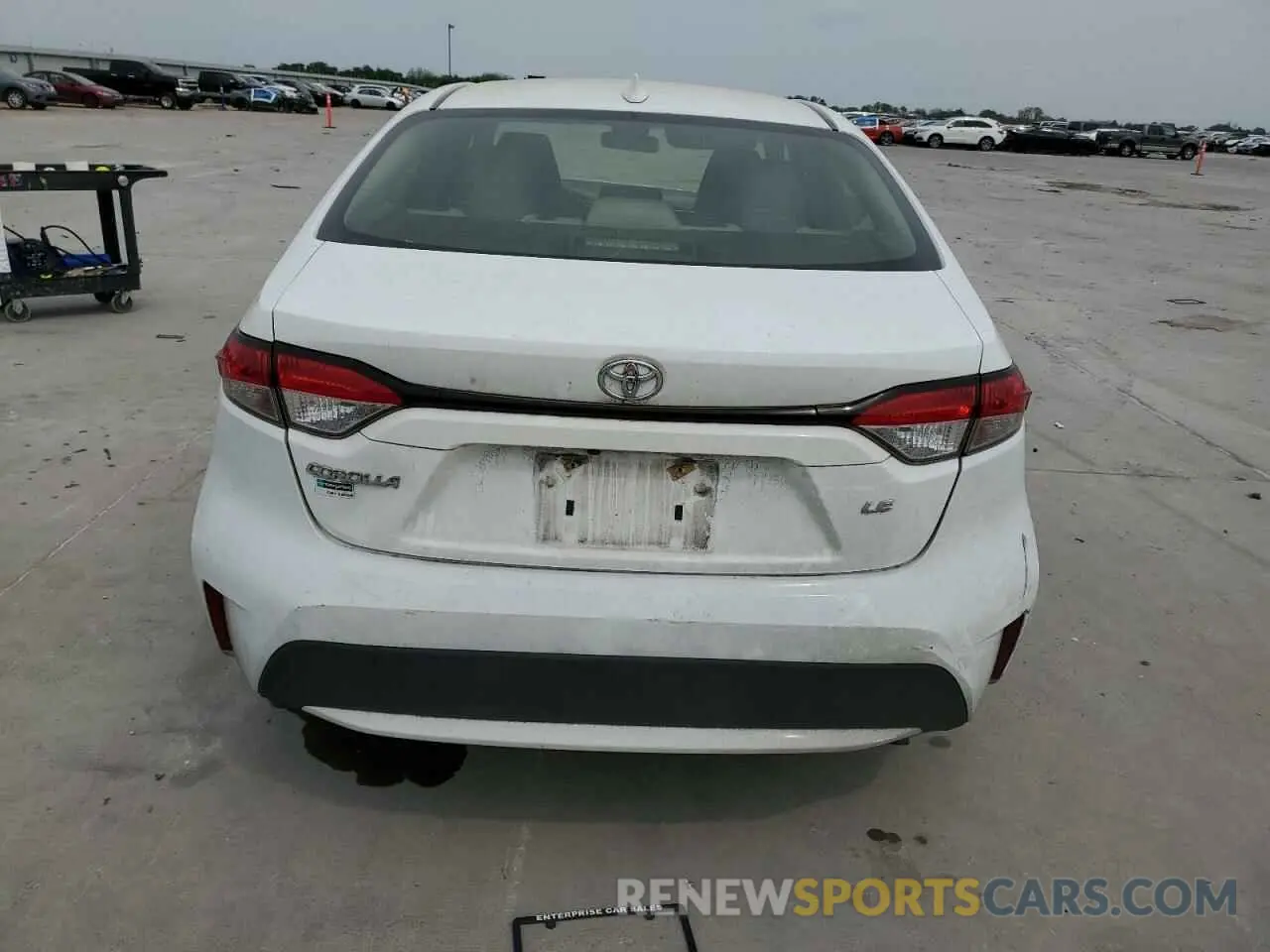 6 Photograph of a damaged car JTDEPRAE6LJ026827 TOYOTA COROLLA 2020