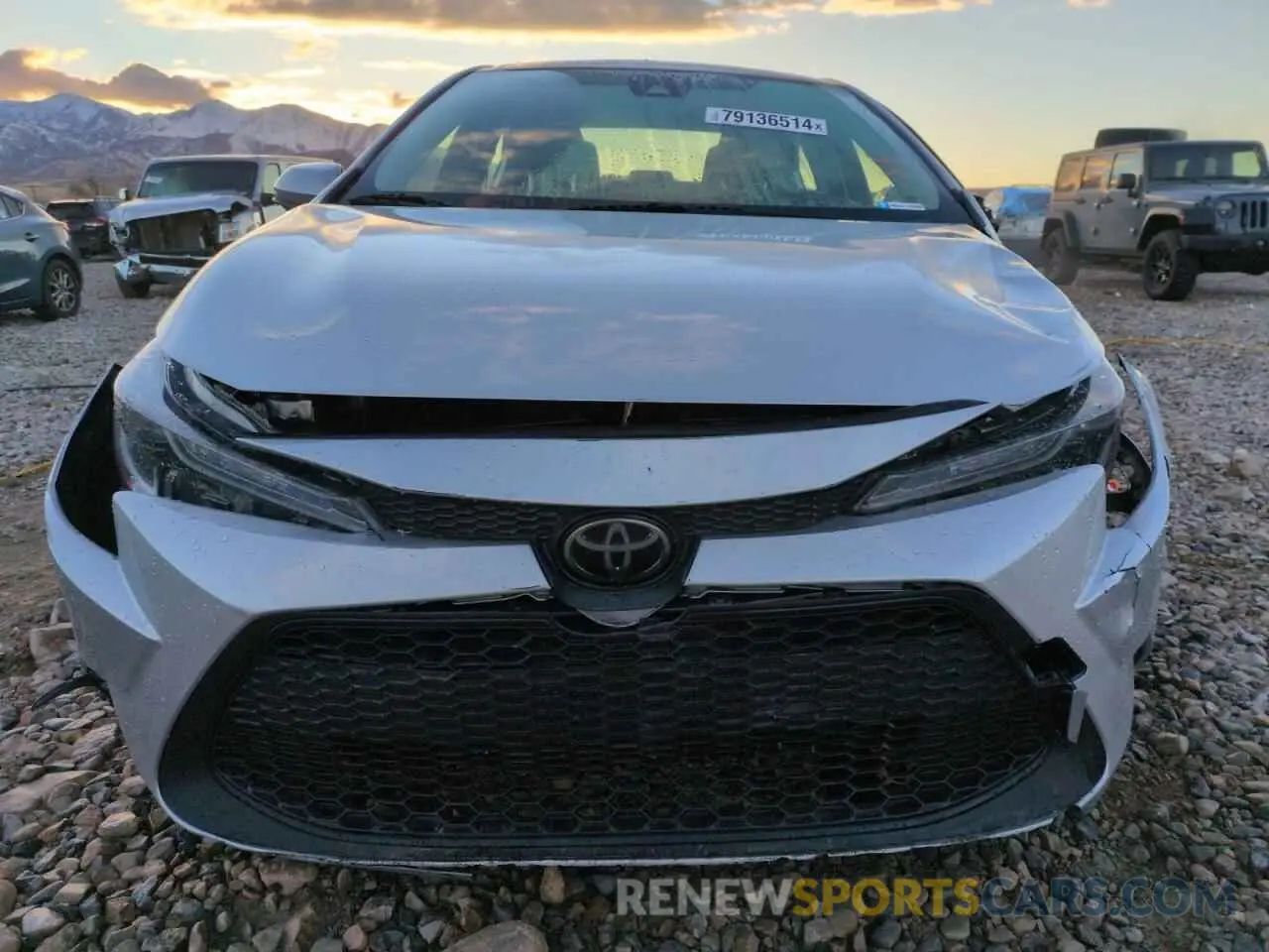 5 Photograph of a damaged car JTDEPRAE6LJ027458 TOYOTA COROLLA 2020