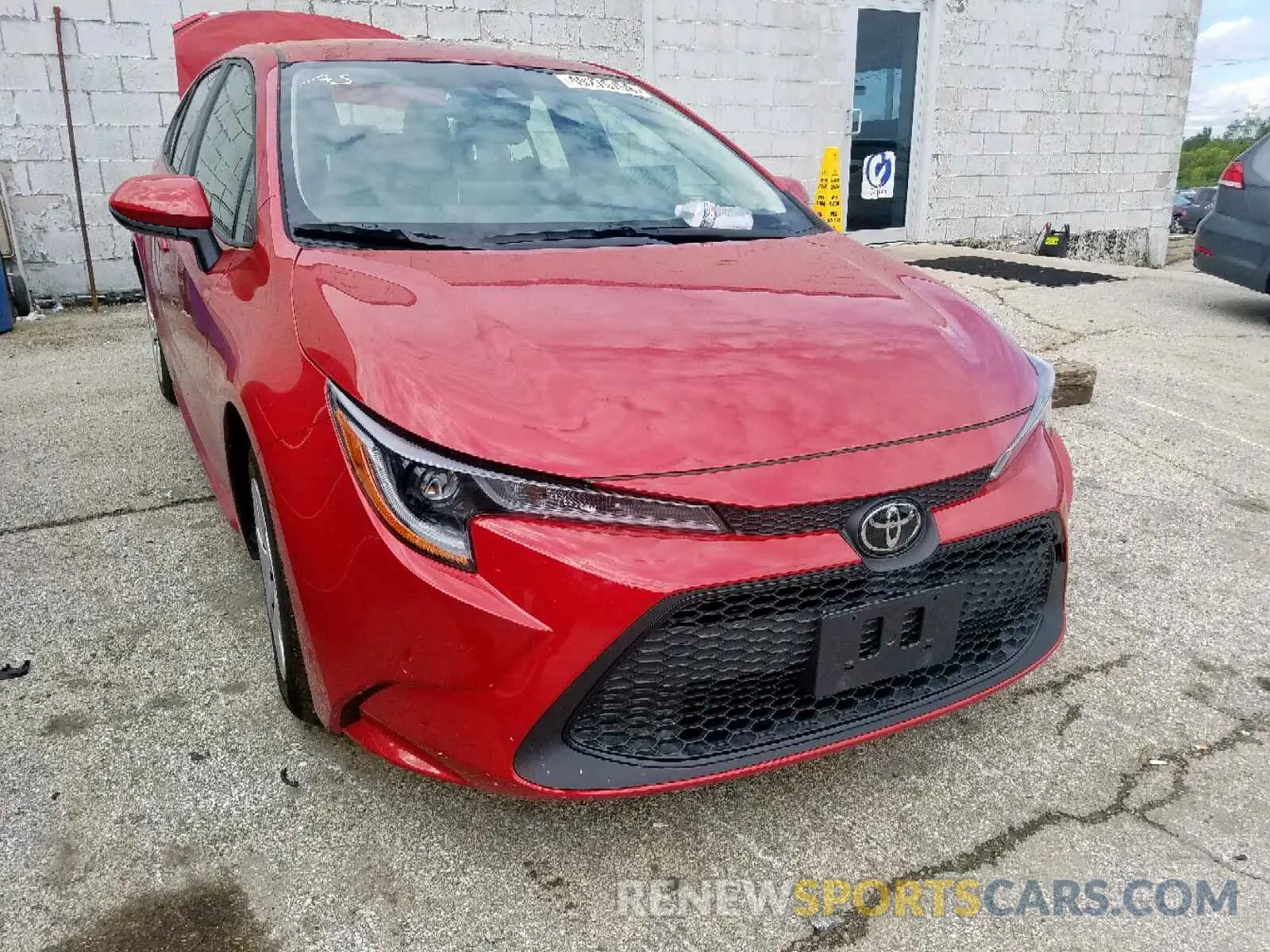 1 Фотография поврежденного автомобиля JTDEPRAE6LJ045670 TOYOTA COROLLA 2020