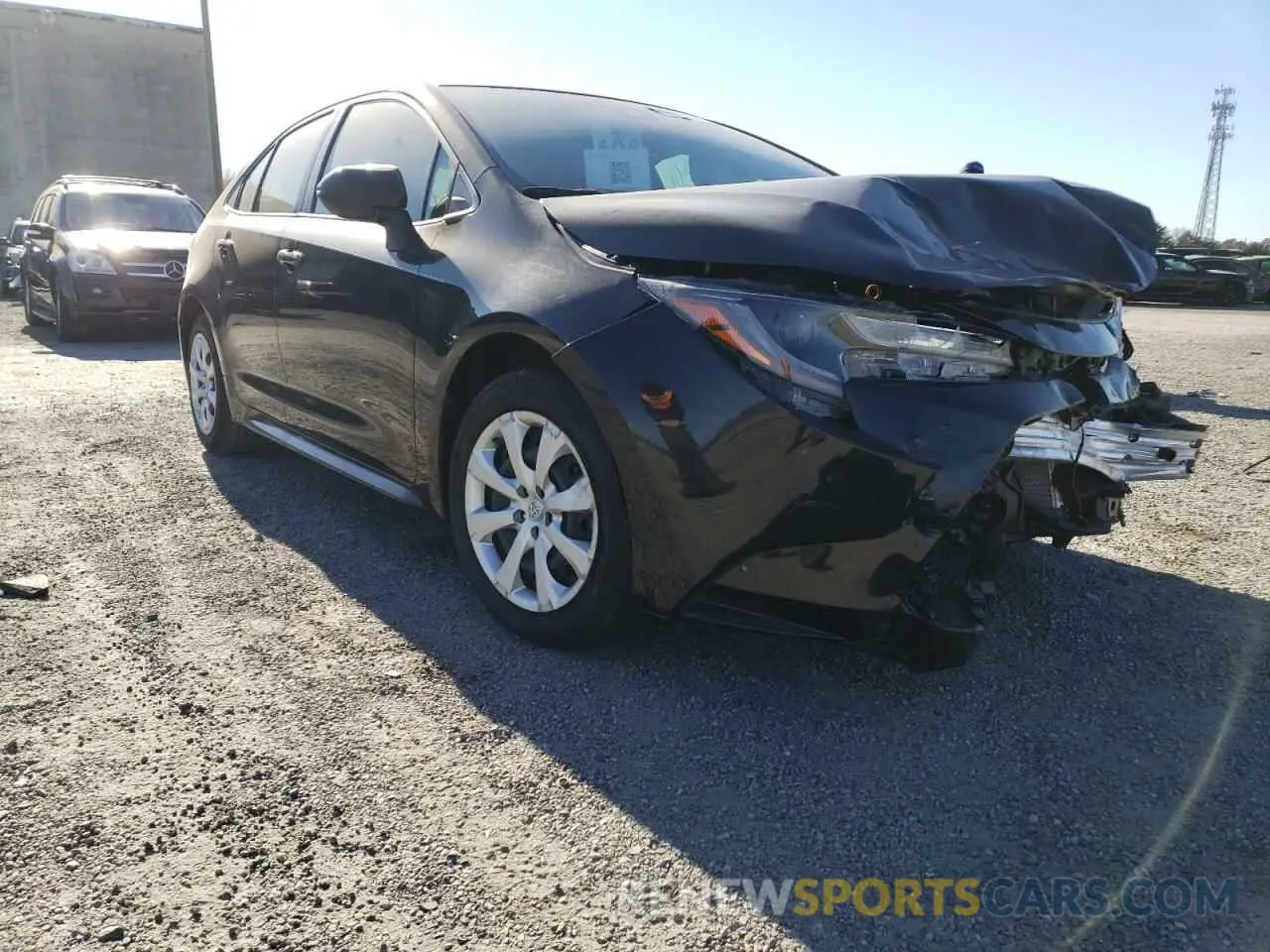 1 Photograph of a damaged car JTDEPRAE6LJ067992 TOYOTA COROLLA 2020