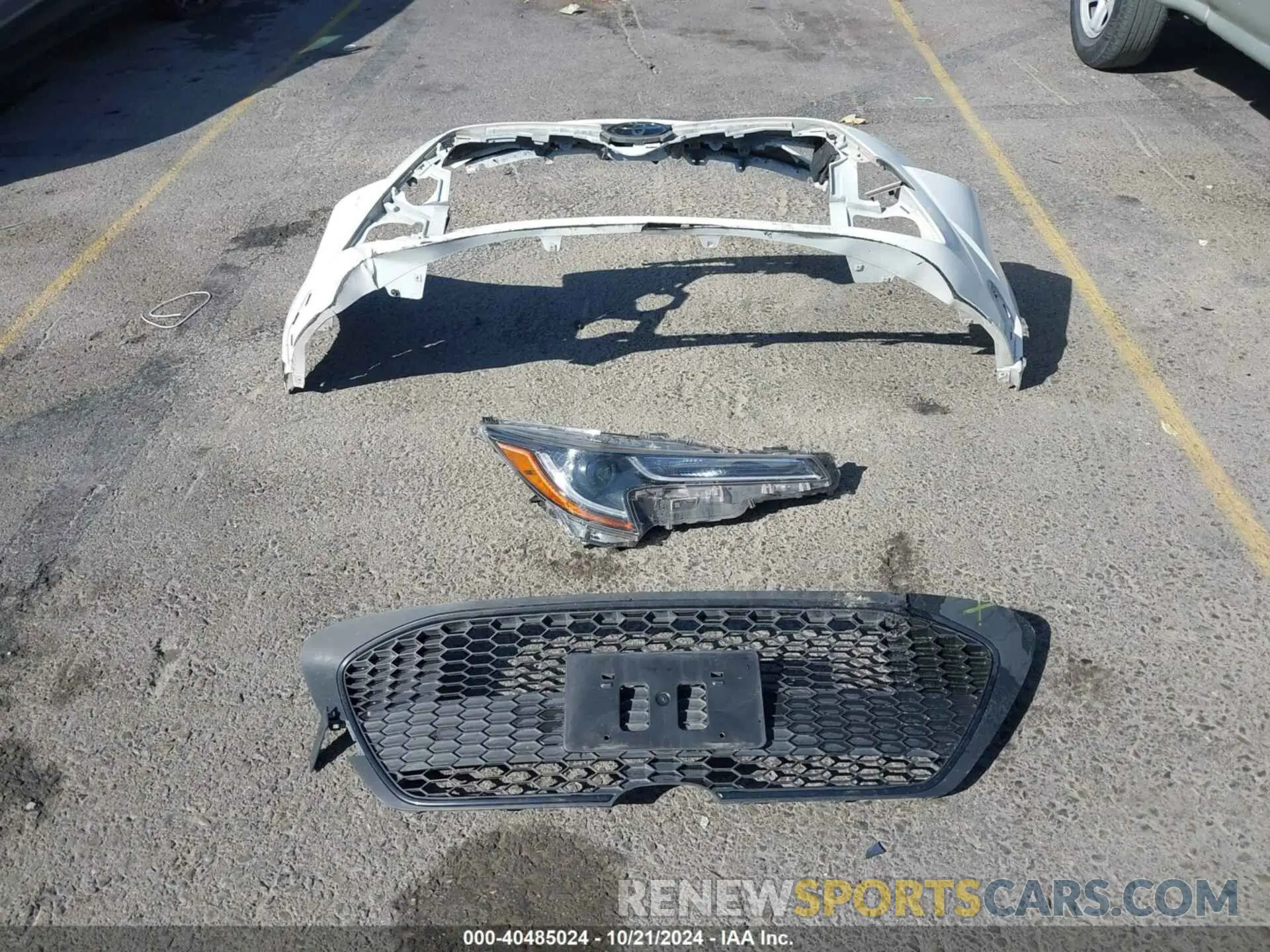 12 Photograph of a damaged car JTDEPRAE6LJ069399 TOYOTA COROLLA 2020