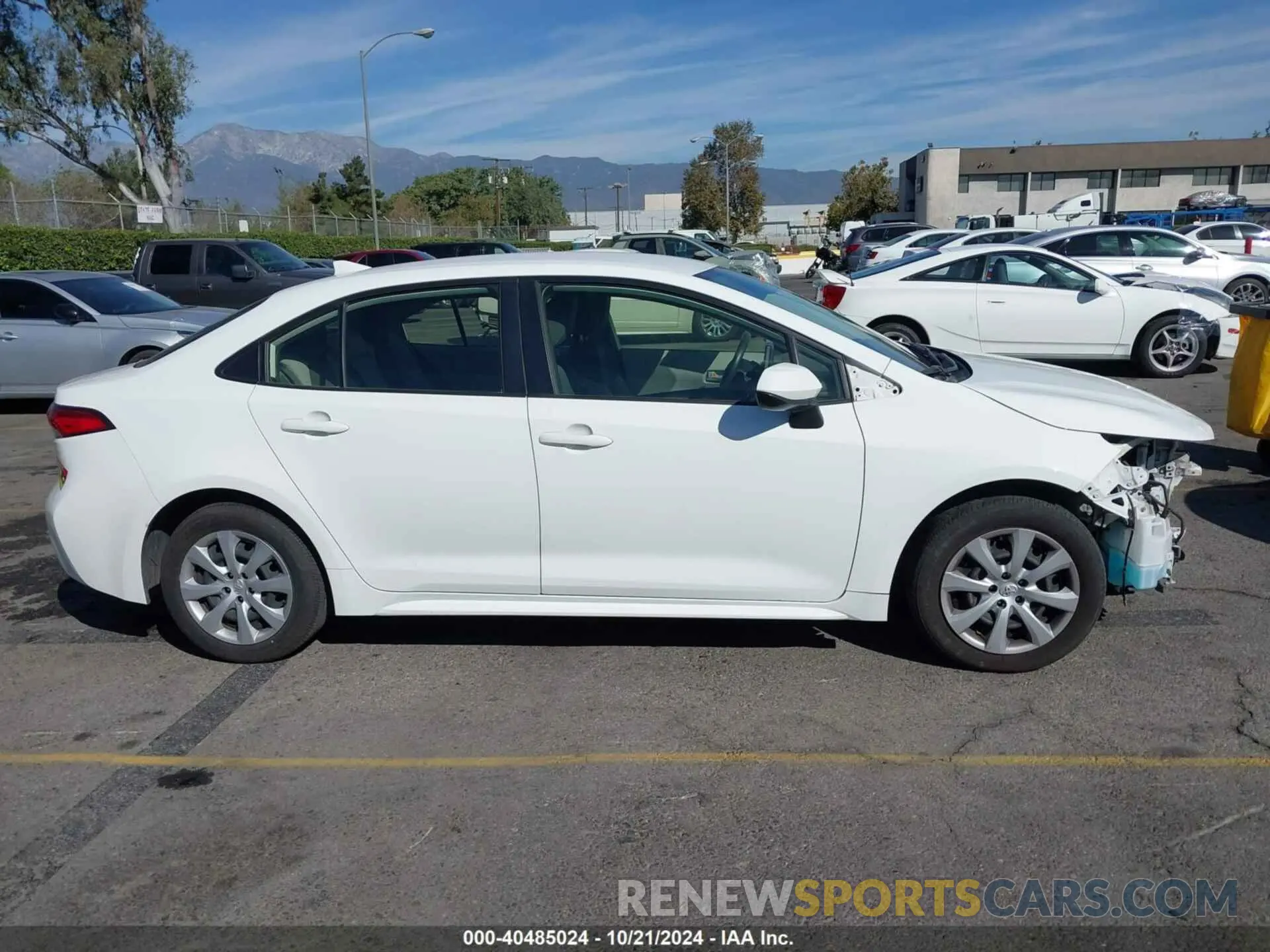 14 Photograph of a damaged car JTDEPRAE6LJ069399 TOYOTA COROLLA 2020