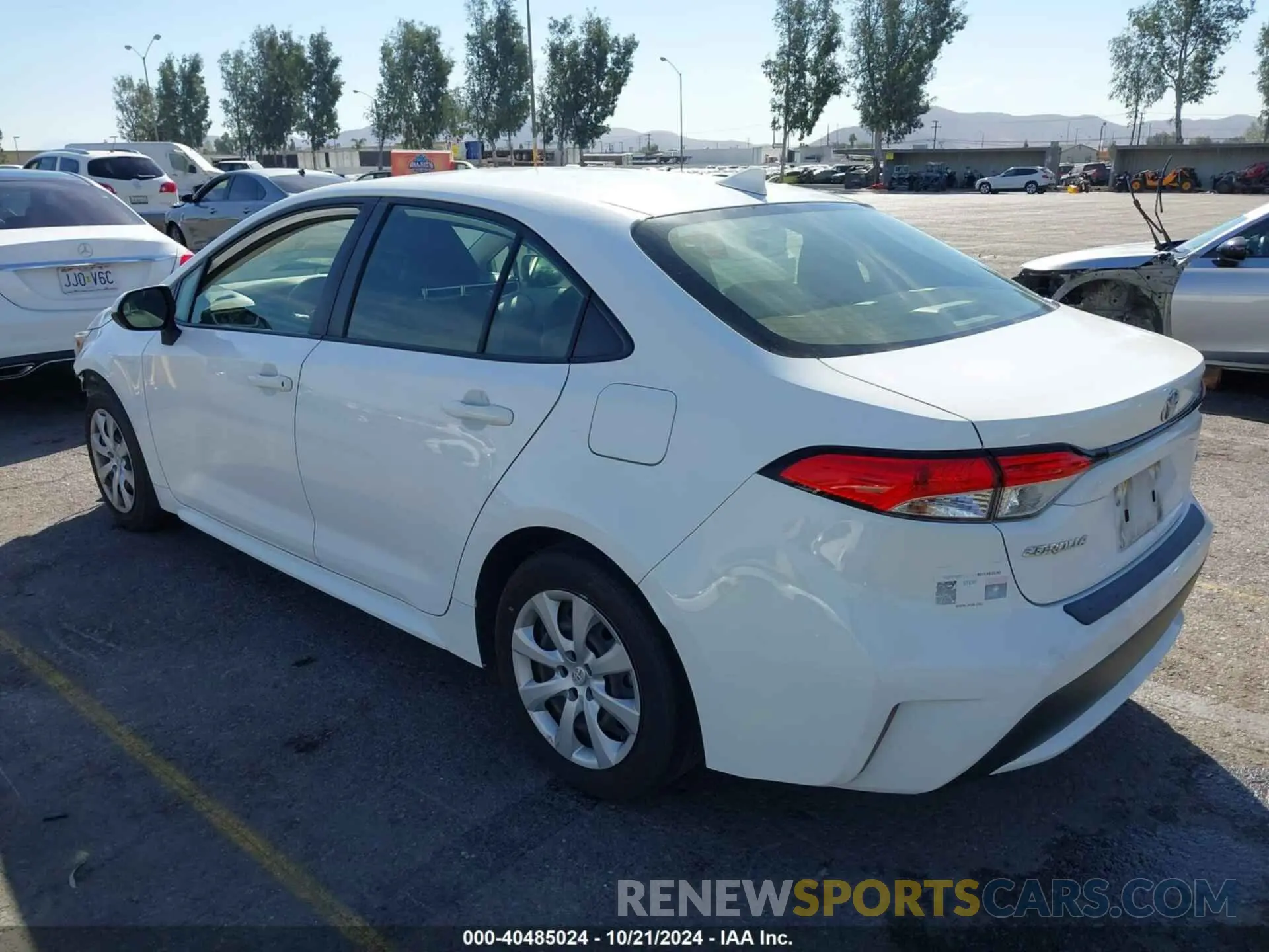 3 Photograph of a damaged car JTDEPRAE6LJ069399 TOYOTA COROLLA 2020