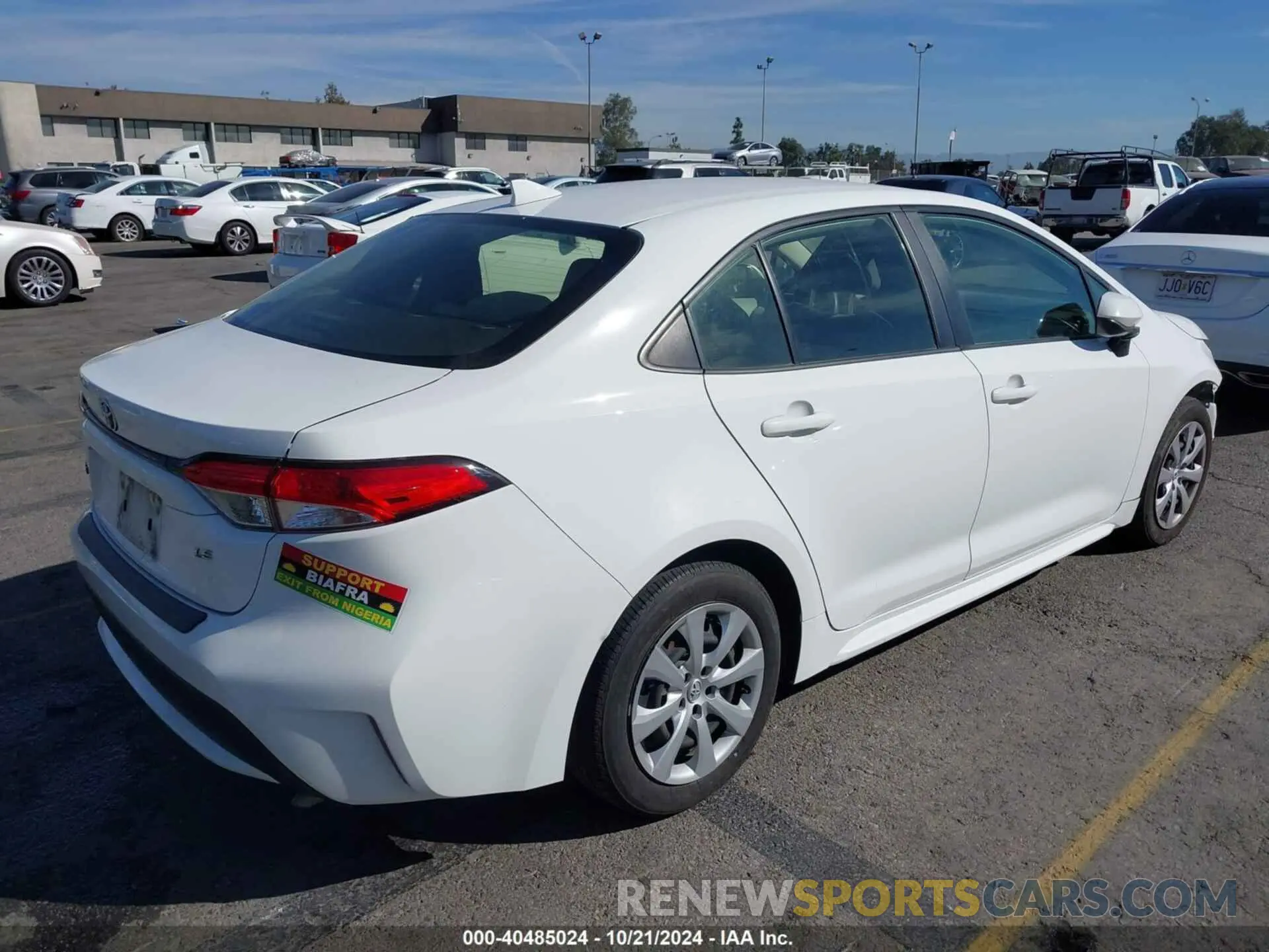 4 Photograph of a damaged car JTDEPRAE6LJ069399 TOYOTA COROLLA 2020