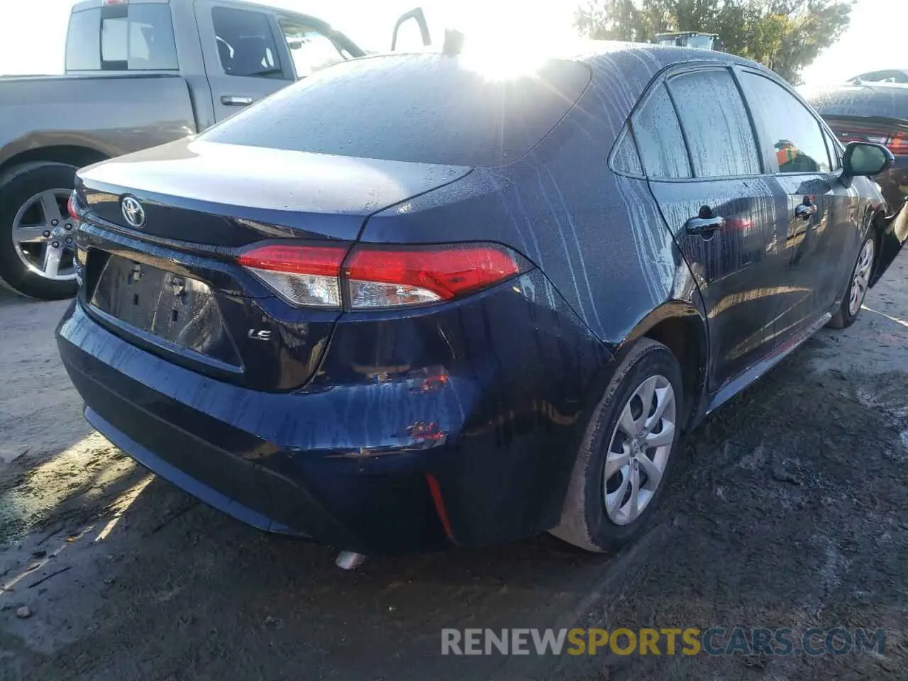 4 Фотография поврежденного автомобиля JTDEPRAE6LJ076563 TOYOTA COROLLA 2020