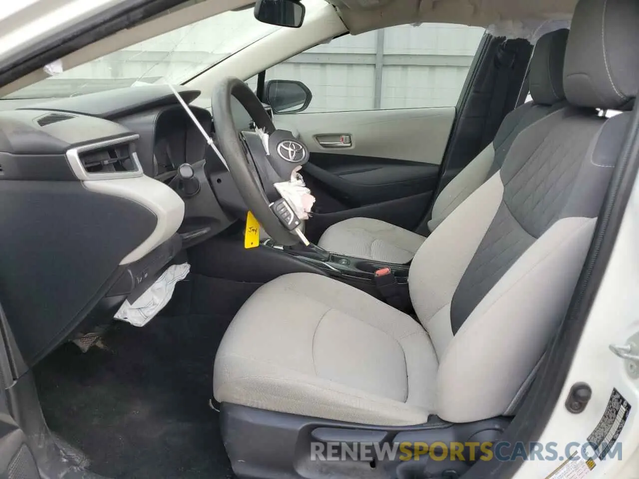 7 Photograph of a damaged car JTDEPRAE6LJ078720 TOYOTA COROLLA 2020