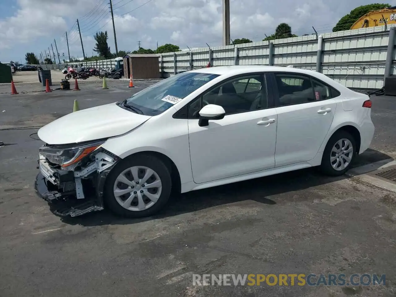 1 Photograph of a damaged car JTDEPRAE6LJ079057 TOYOTA COROLLA 2020