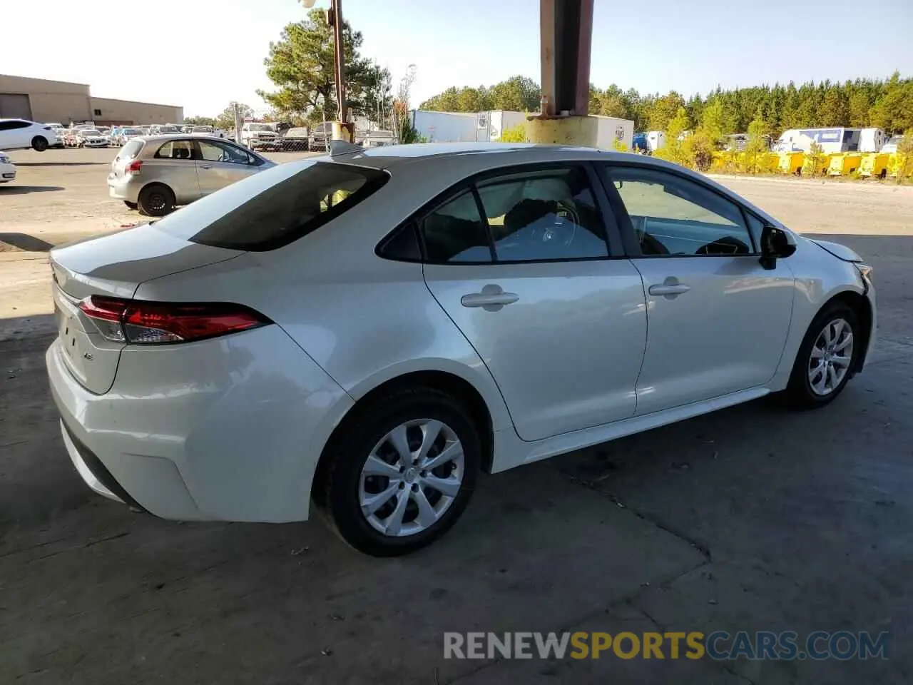3 Photograph of a damaged car JTDEPRAE6LJ084193 TOYOTA COROLLA 2020