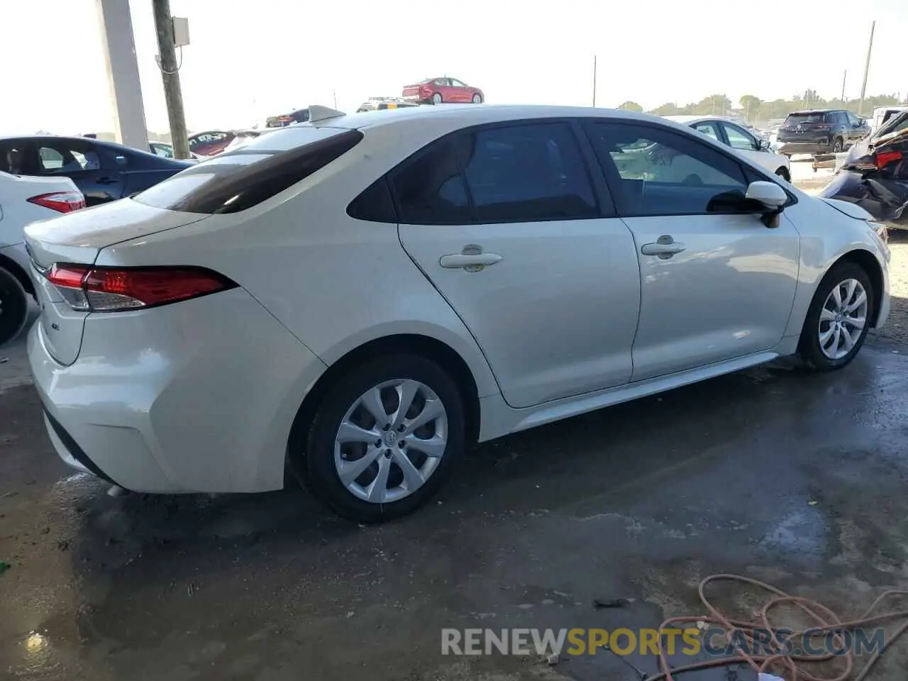 3 Photograph of a damaged car JTDEPRAE6LJ084825 TOYOTA COROLLA 2020