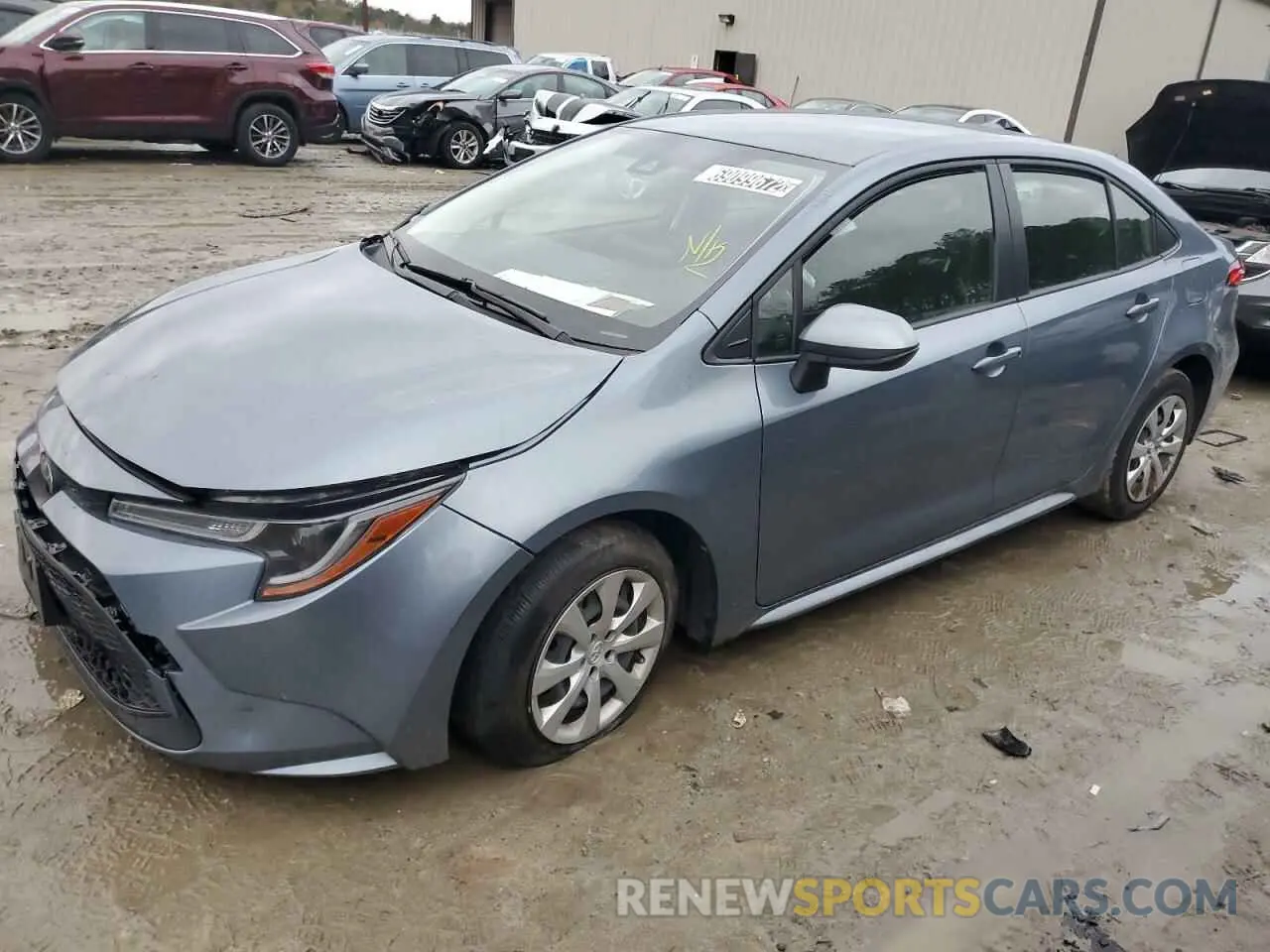 1 Photograph of a damaged car JTDEPRAE6LJ104748 TOYOTA COROLLA 2020