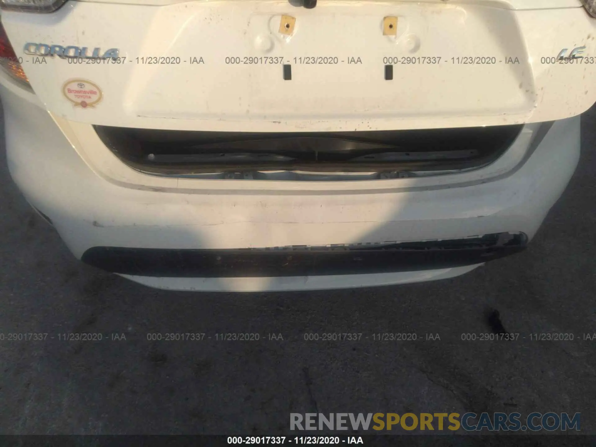 6 Photograph of a damaged car JTDEPRAE6LJ110257 TOYOTA COROLLA 2020