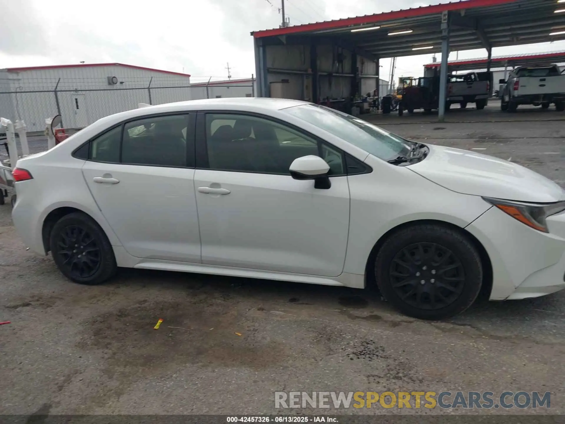 13 Photograph of a damaged car JTDEPRAE6LJ114373 TOYOTA COROLLA 2020