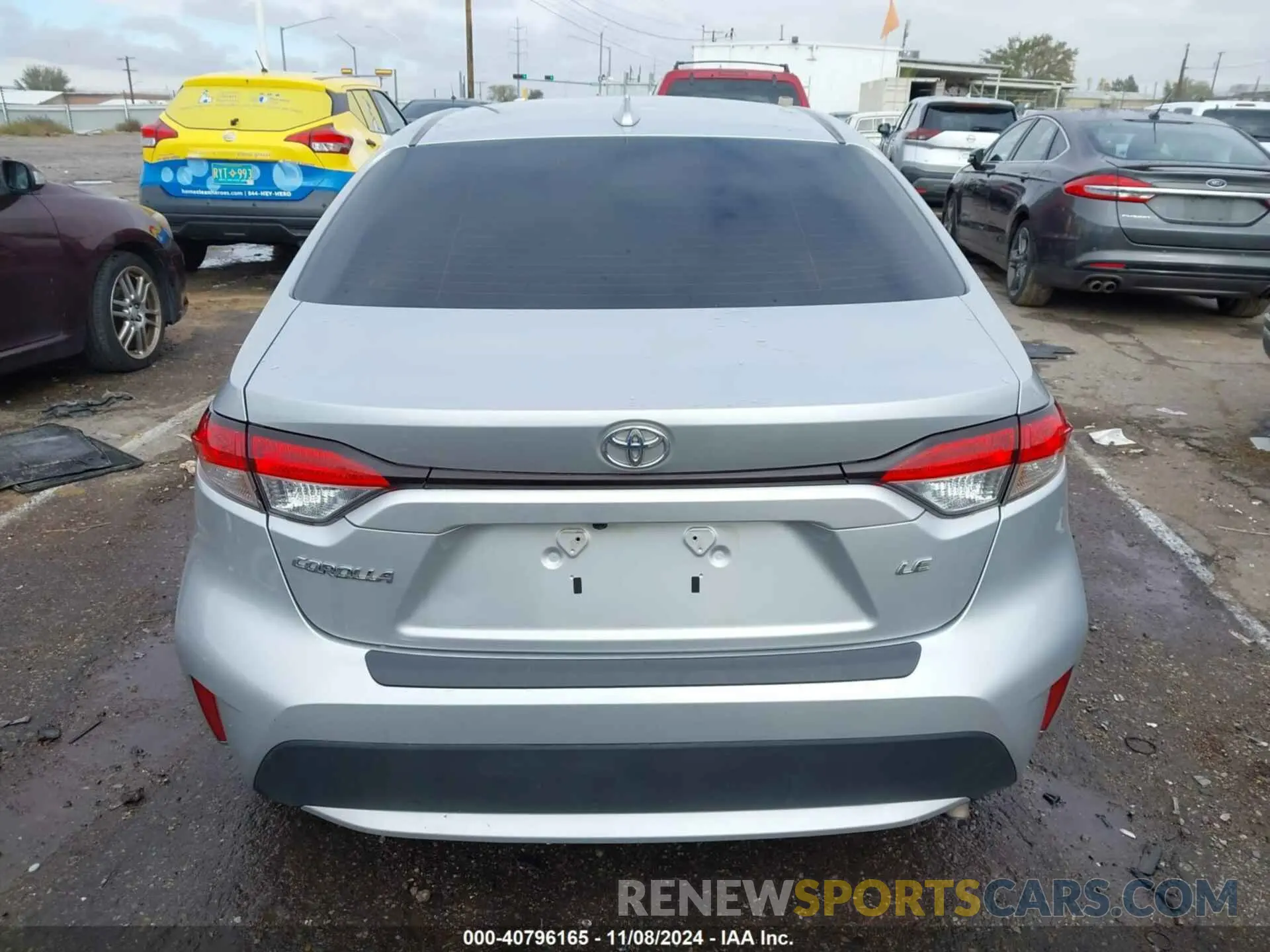 15 Photograph of a damaged car JTDEPRAE7LJ006263 TOYOTA COROLLA 2020
