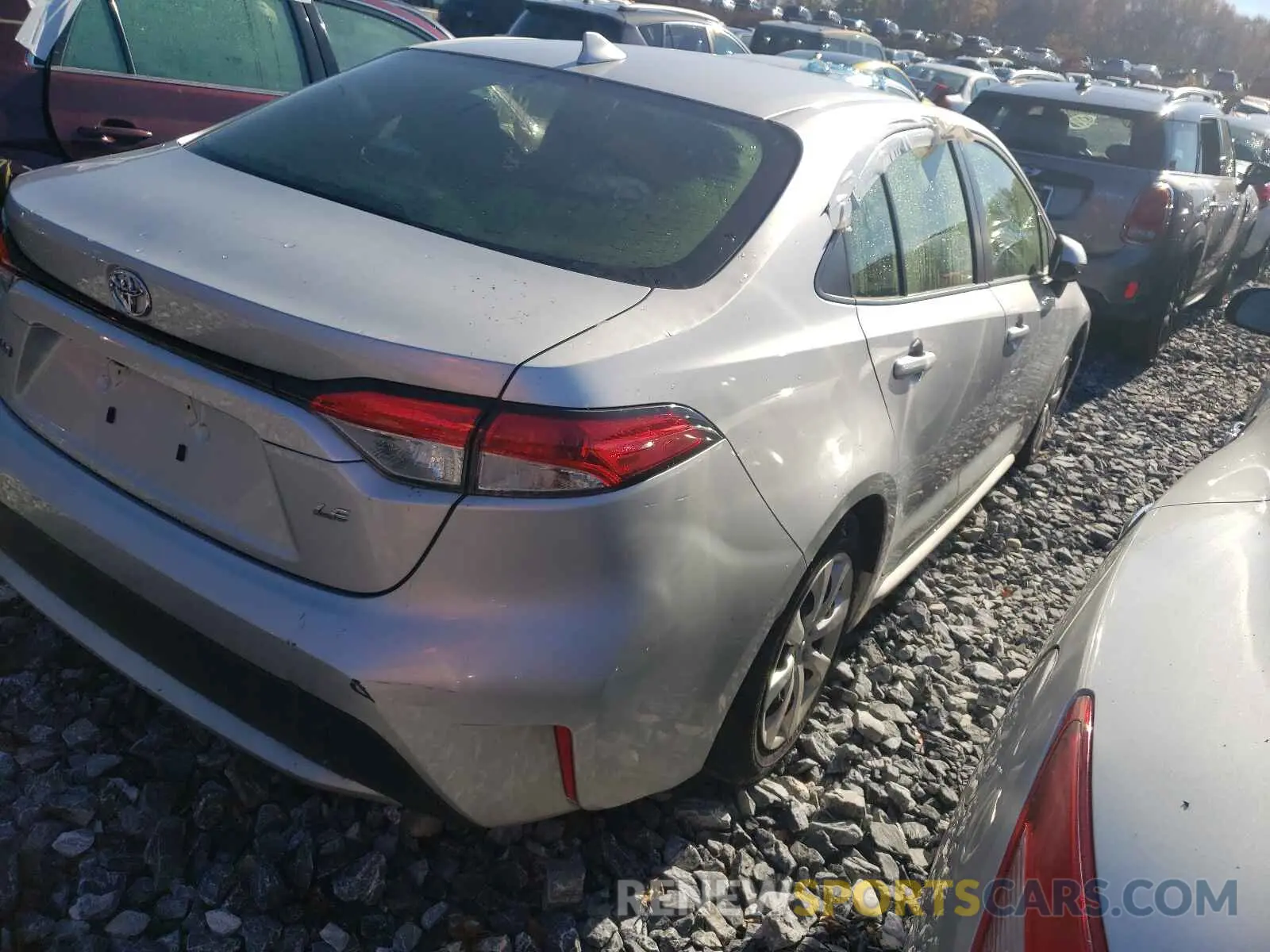 4 Photograph of a damaged car JTDEPRAE7LJ006960 TOYOTA COROLLA 2020