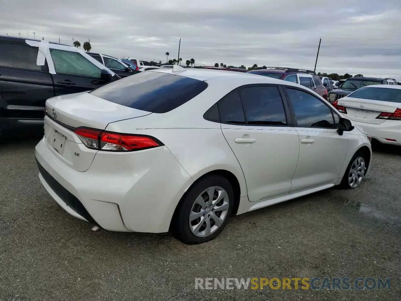 3 Photograph of a damaged car JTDEPRAE7LJ008028 TOYOTA COROLLA 2020