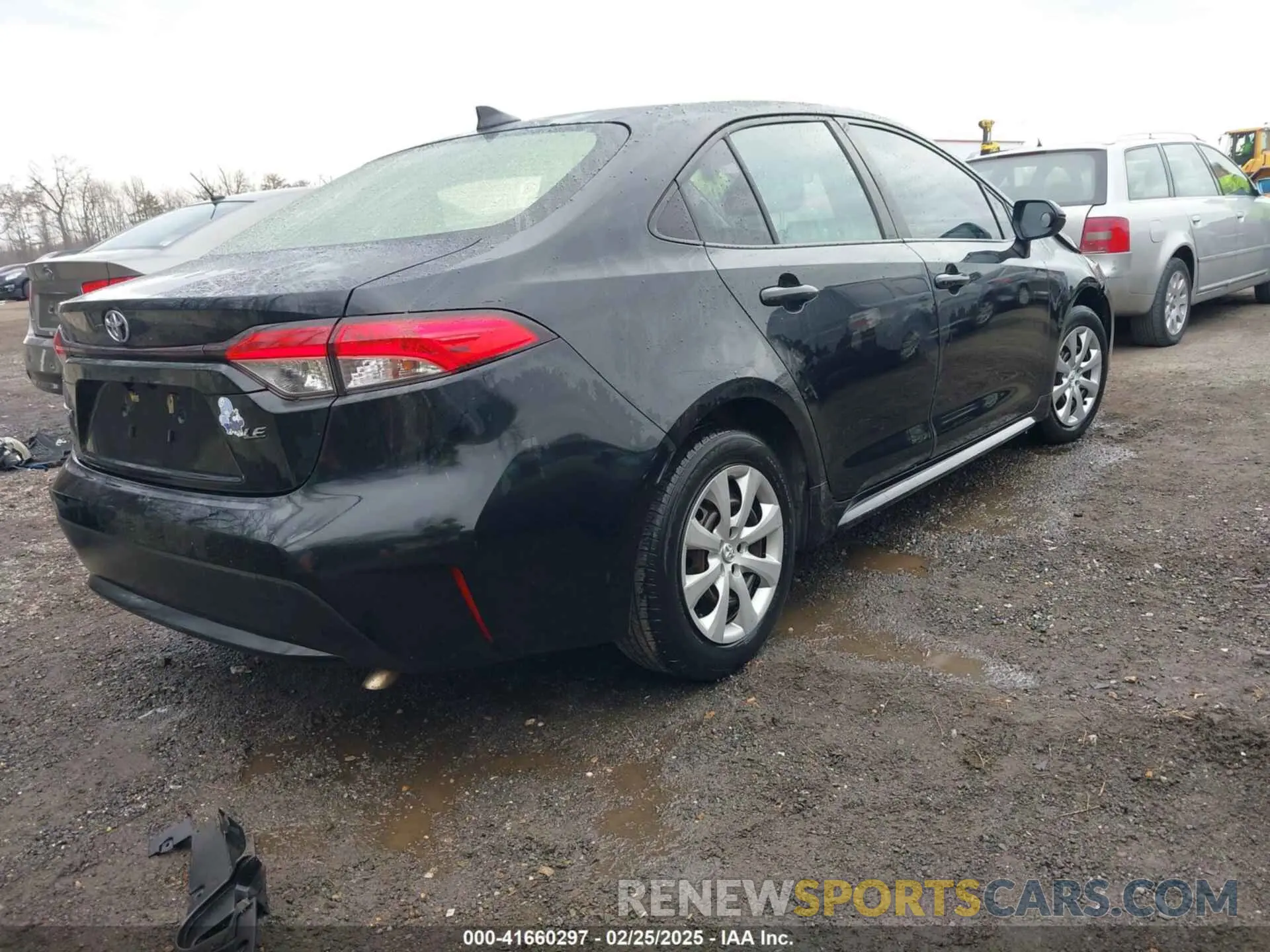 4 Photograph of a damaged car JTDEPRAE7LJ037271 TOYOTA COROLLA 2020