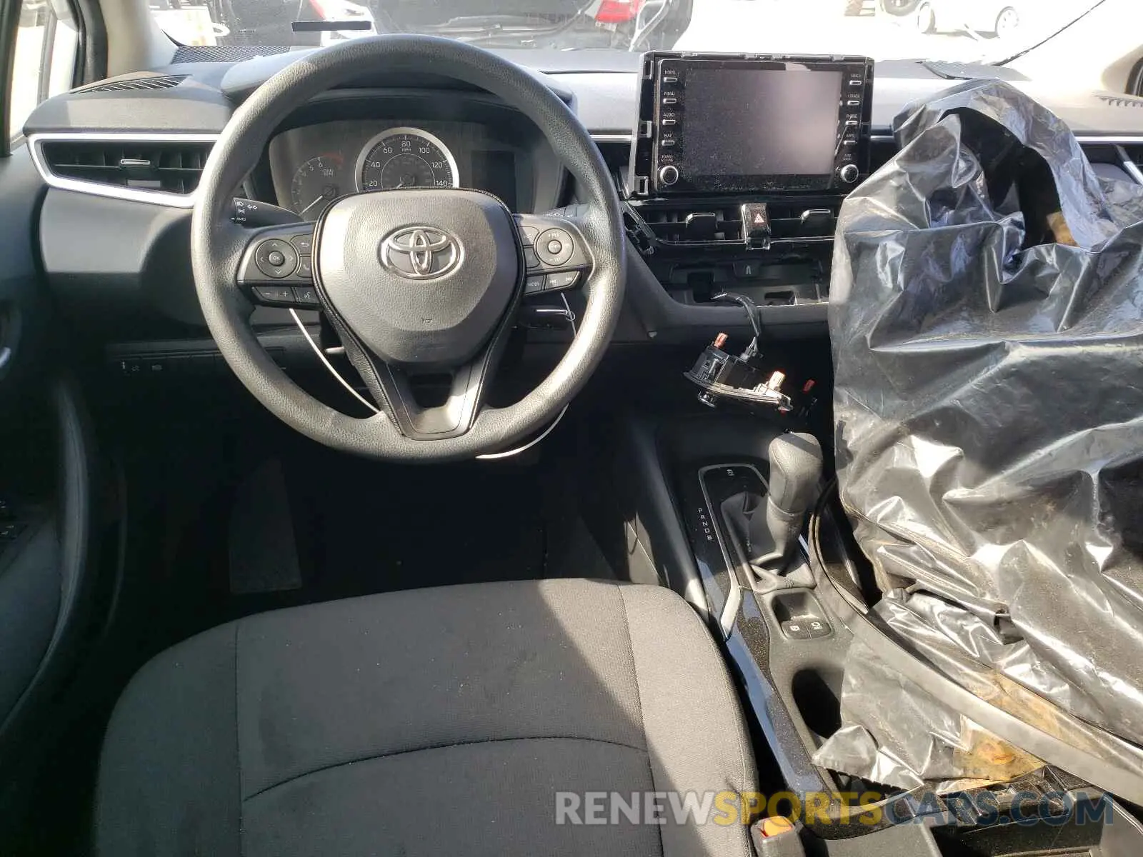 9 Photograph of a damaged car JTDEPRAE7LJ040610 TOYOTA COROLLA 2020