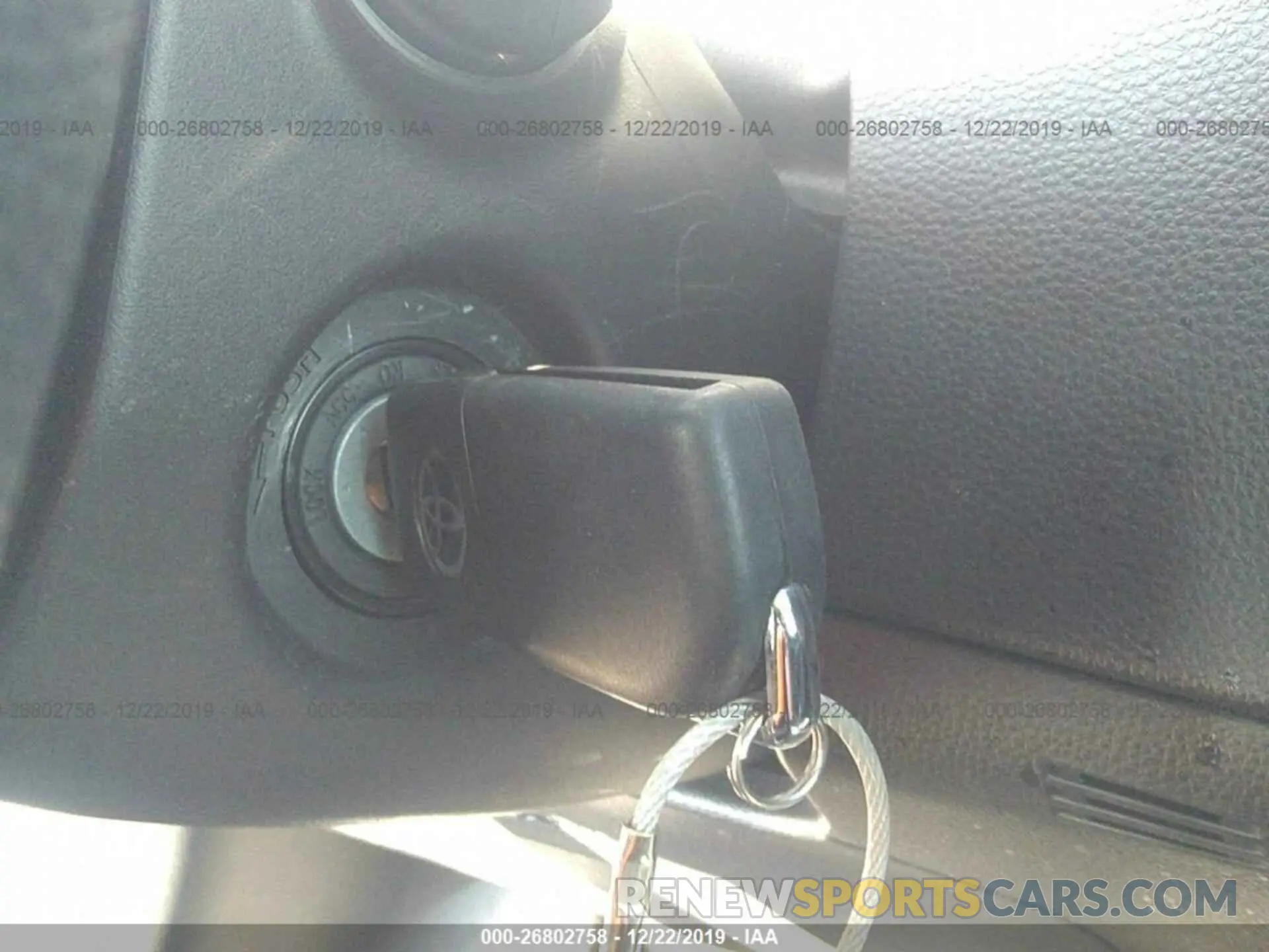 11 Photograph of a damaged car JTDEPRAE7LJ045371 TOYOTA COROLLA 2020